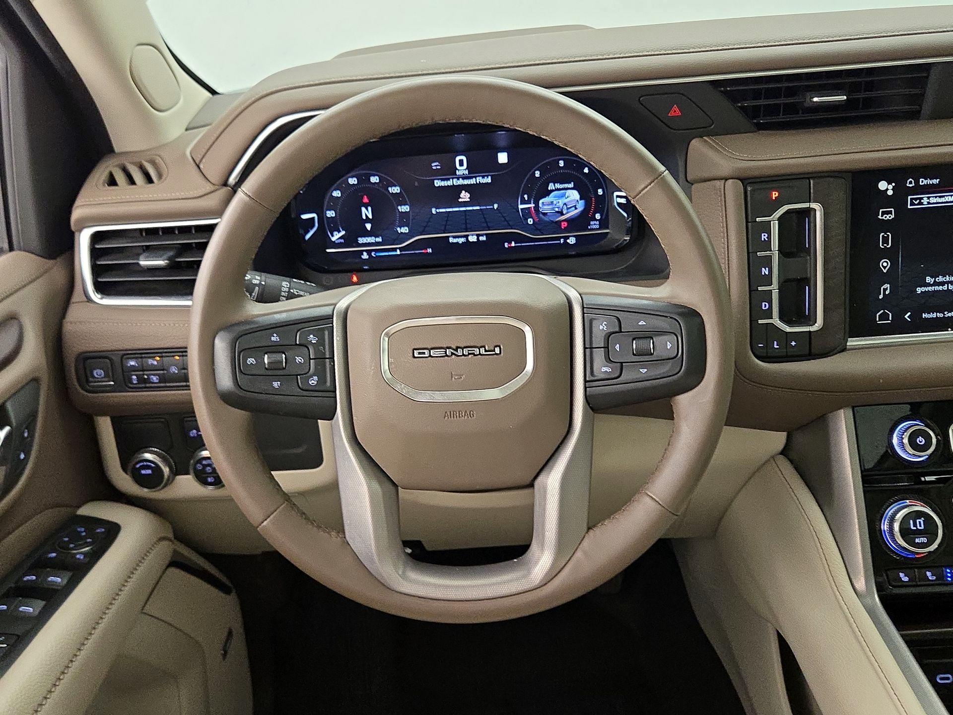 Thumbnail: 2023 GMC Yukon XL - 10