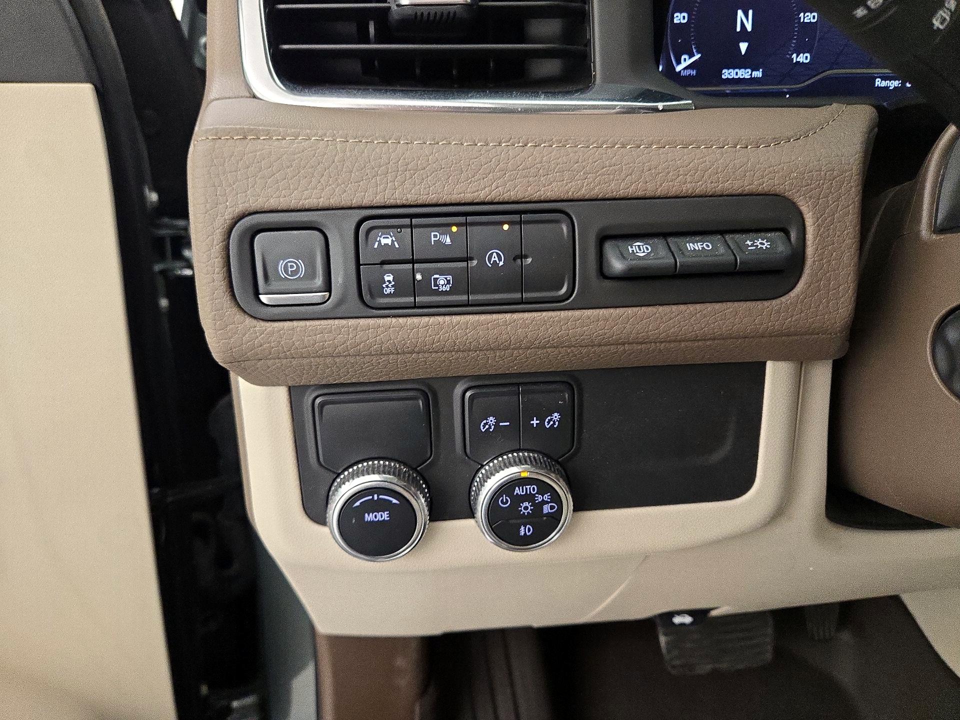 Thumbnail: 2023 GMC Yukon XL - 13