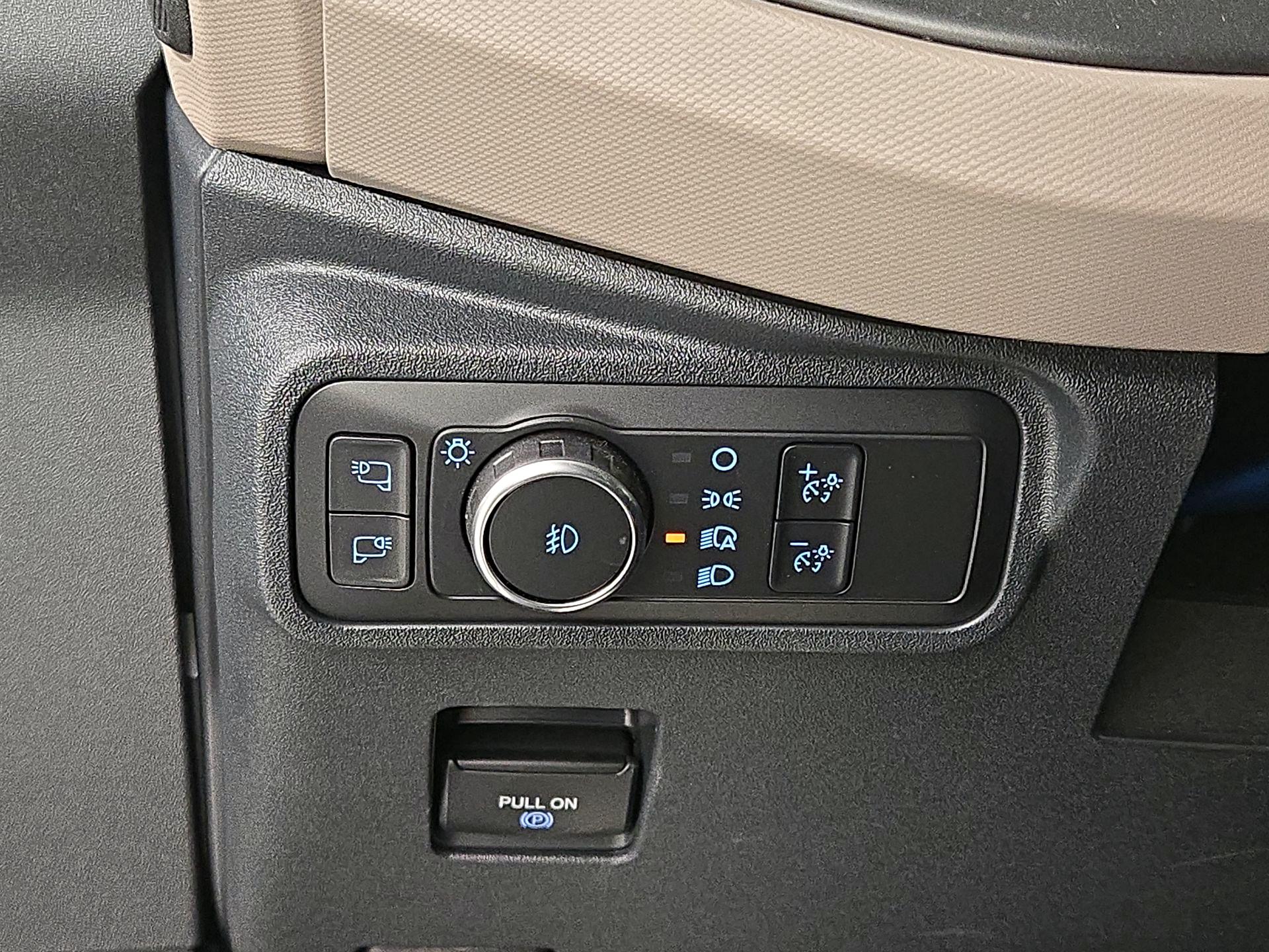 Thumbnail: 2022 Ford Bronco - 13