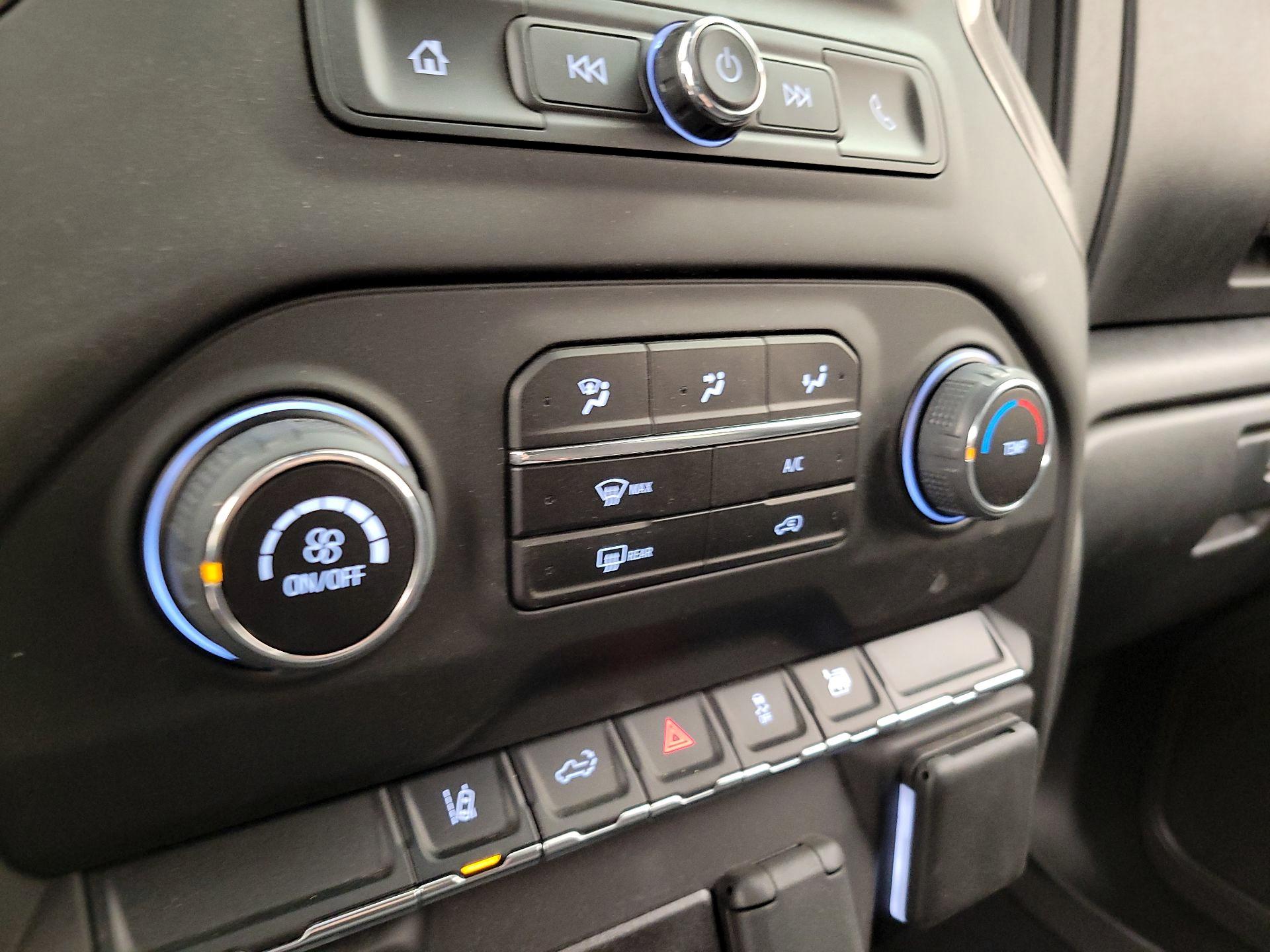 Thumbnail: 2025 Chevrolet Silverado 2500 - 16