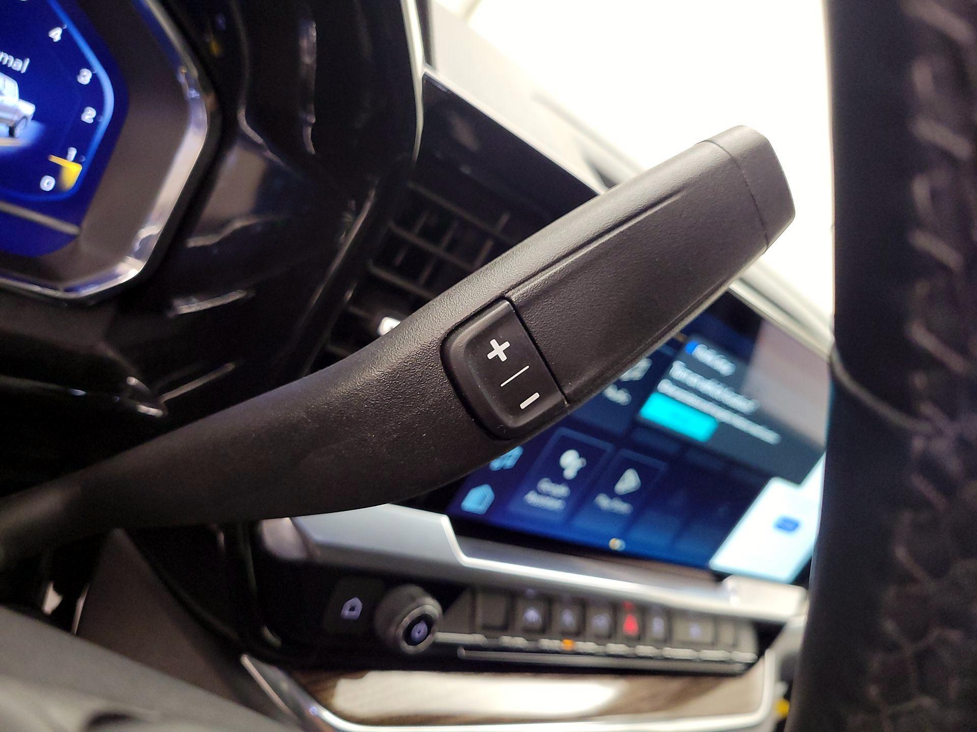 Thumbnail: 2025 Chevrolet Silverado 1500 - 15