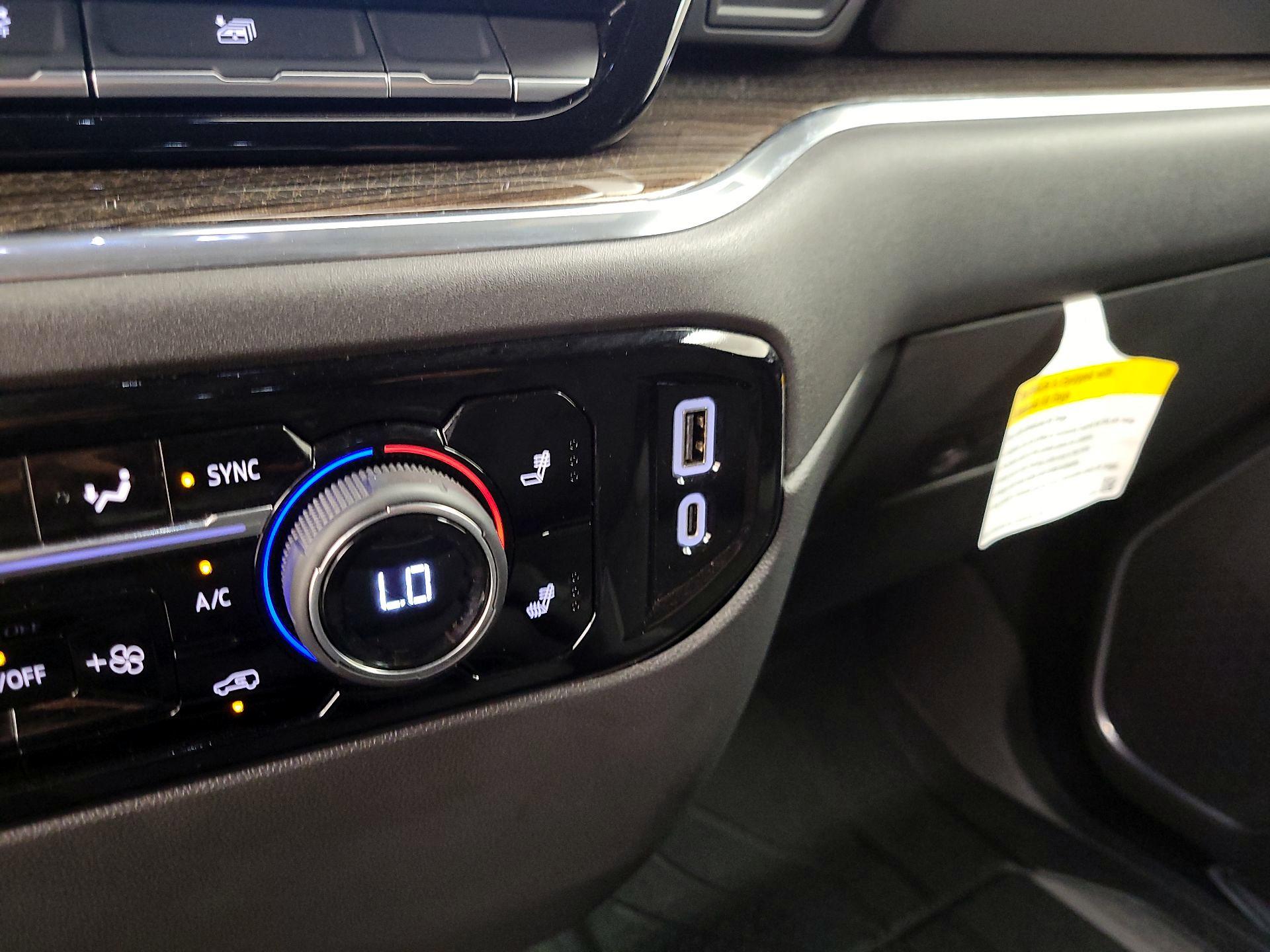 Thumbnail: 2025 Chevrolet Silverado 1500 - 16