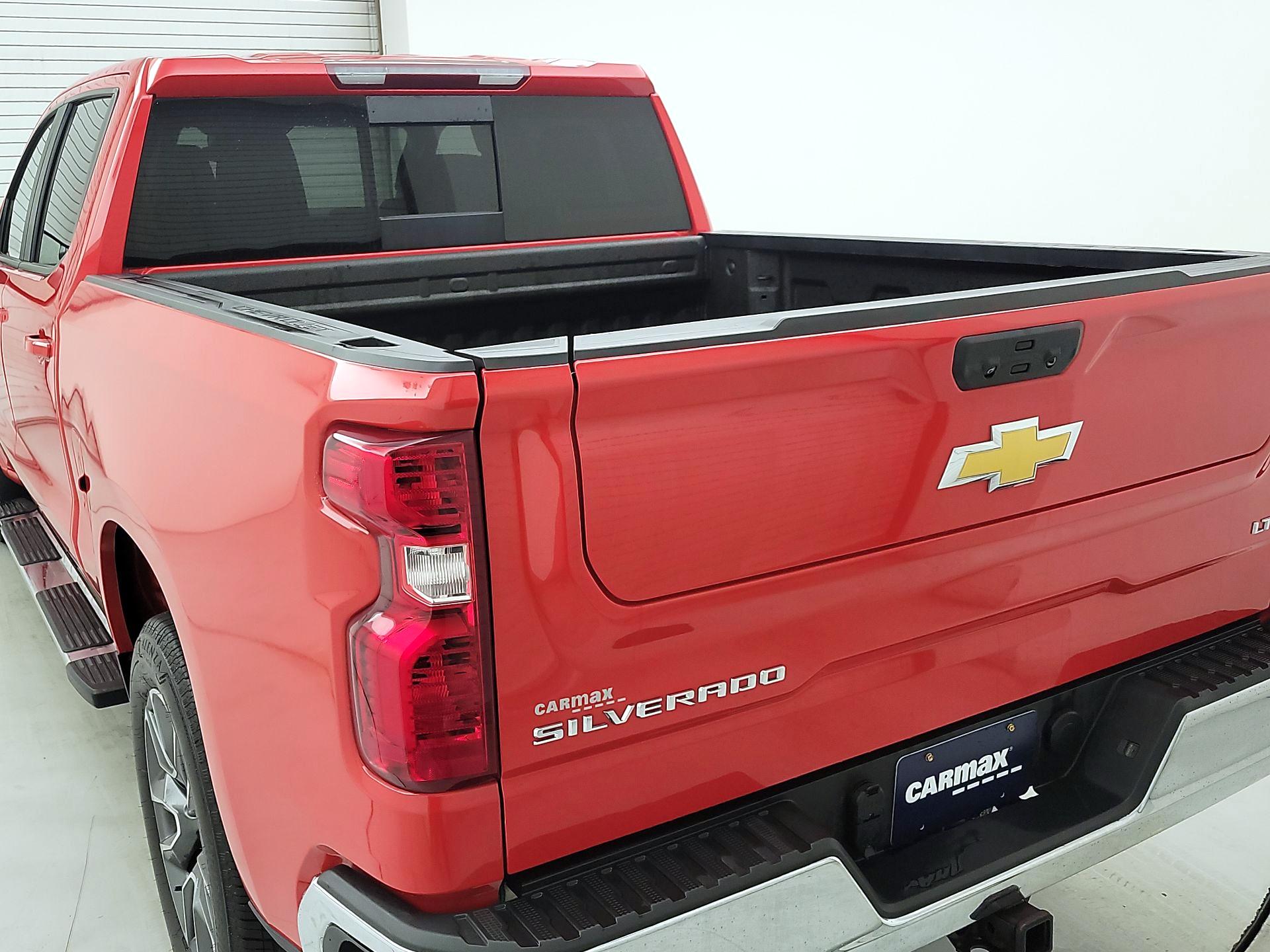 Thumbnail: 2025 Chevrolet Silverado 1500 - 7
