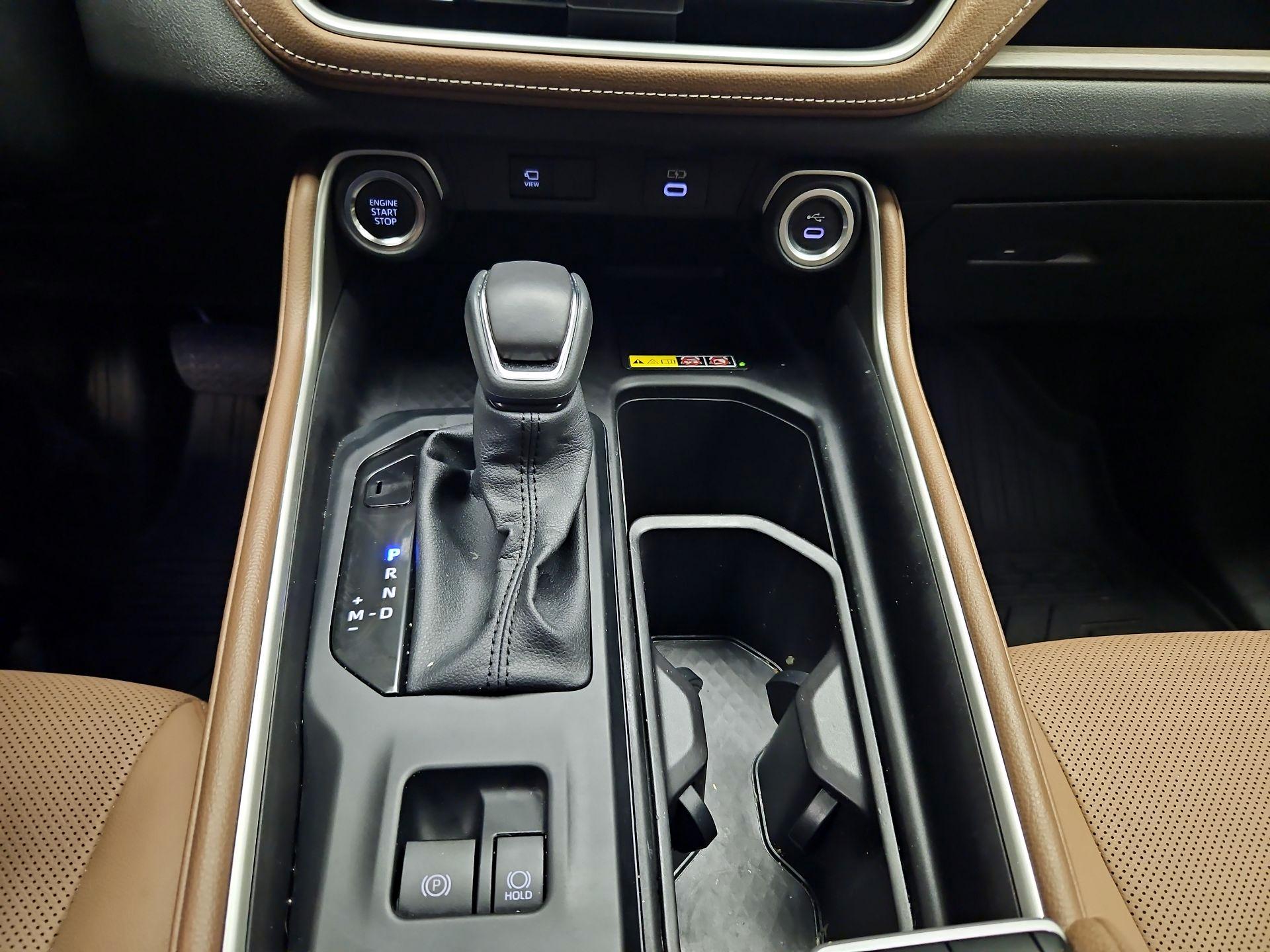 Thumbnail: 2025 Toyota Grand Highlander - 16