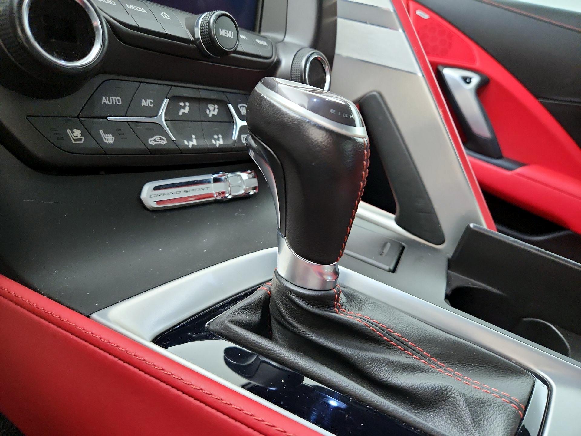 Thumbnail: 2018 Chevrolet Corvette - 15