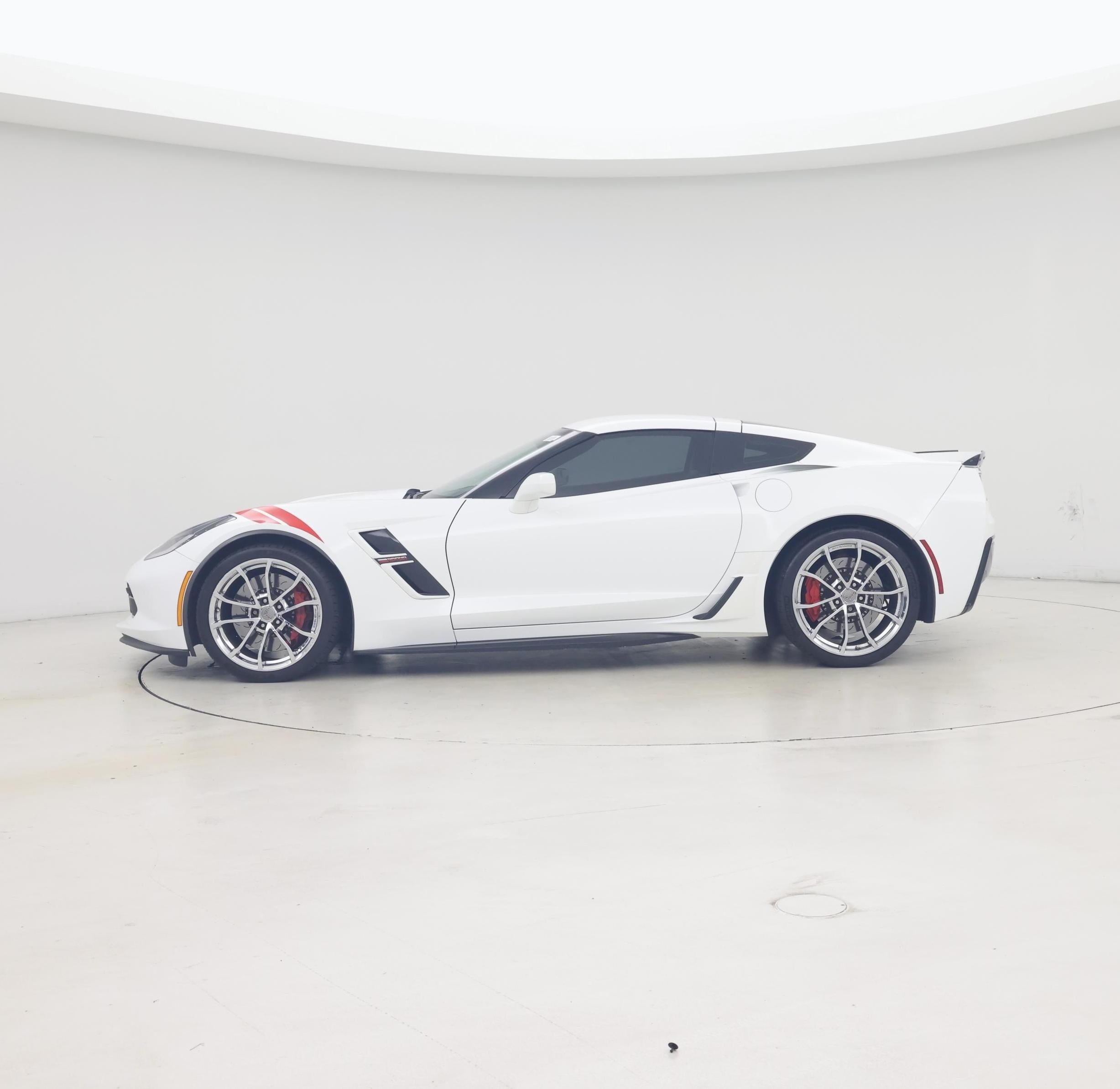 Thumbnail: 2018 Chevrolet Corvette - 3