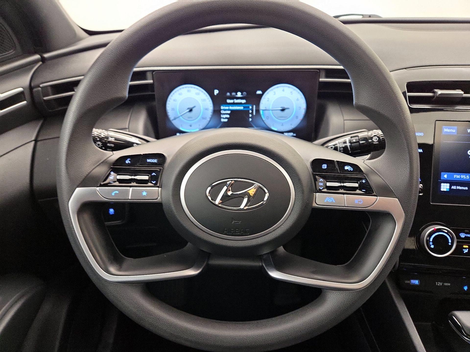 Thumbnail: 2022 Hyundai Santa Cruz - 10