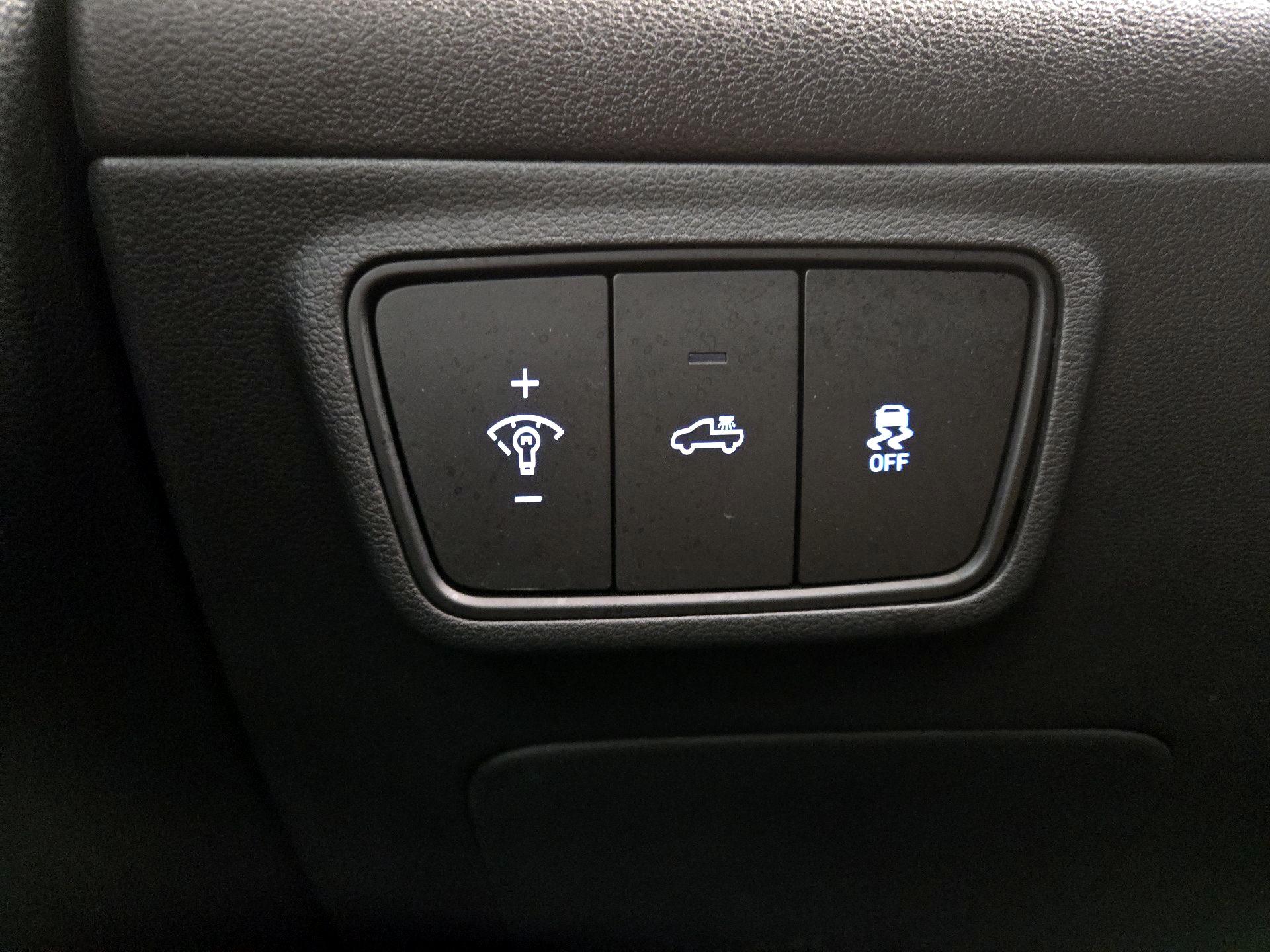 Thumbnail: 2022 Hyundai Santa Cruz - 13