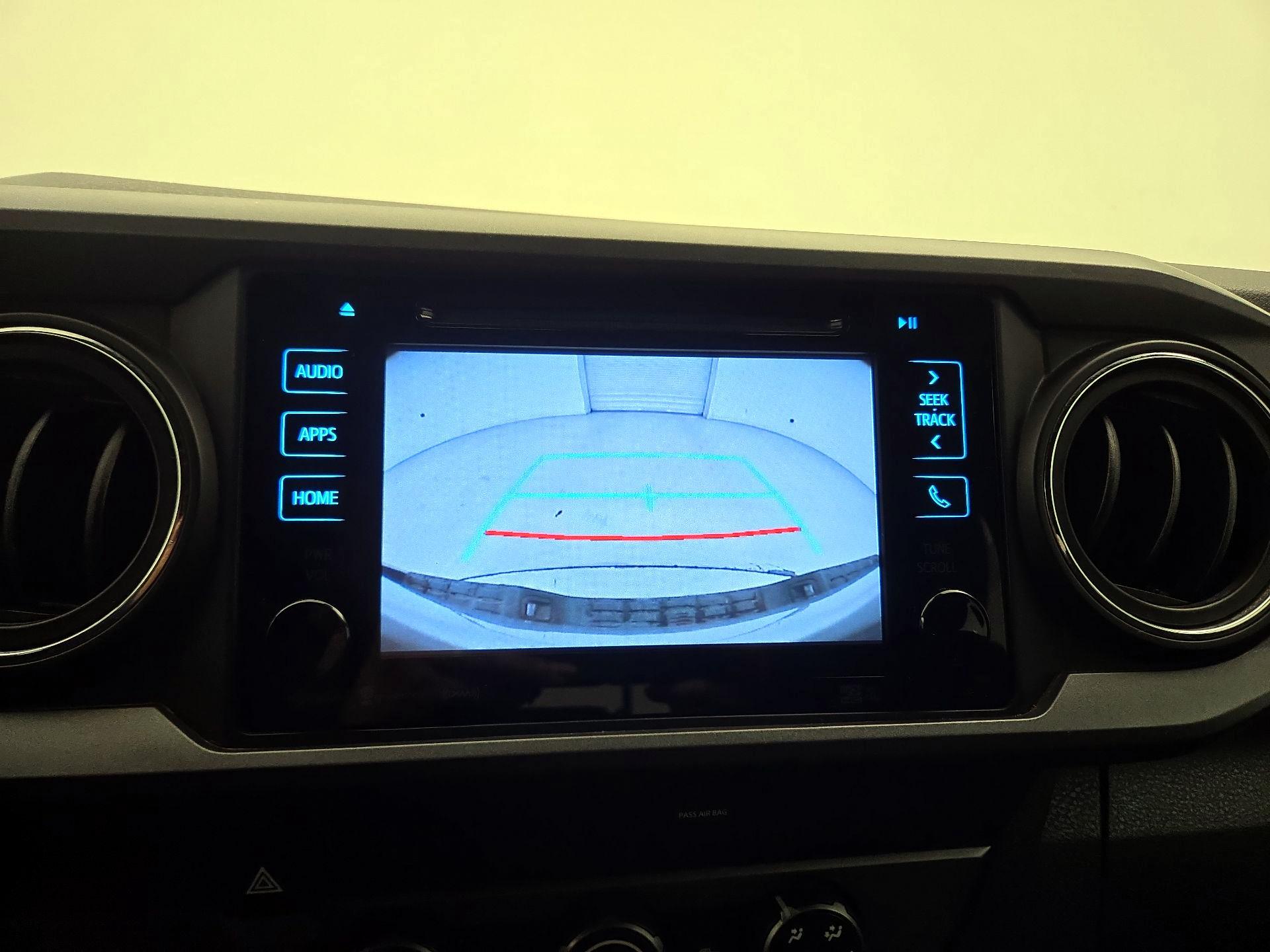 Thumbnail: 2019 Toyota Tacoma - 14