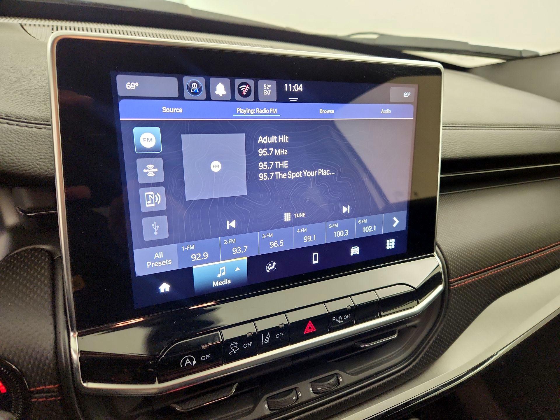 Thumbnail: 2025 Jeep Compass - 15