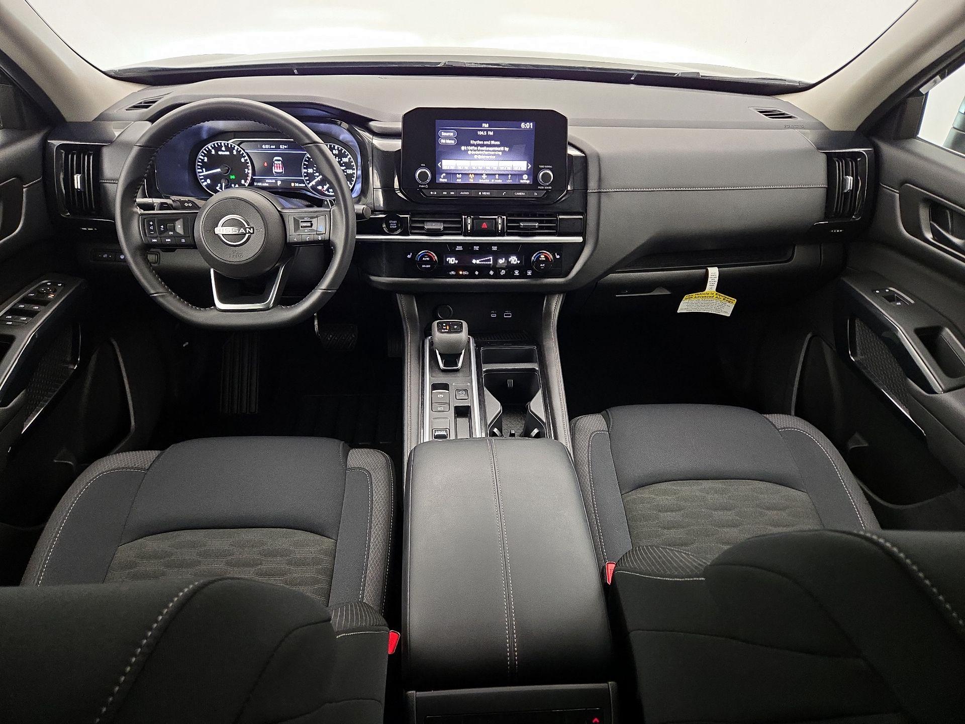 Thumbnail: 2025 Nissan Pathfinder - 9