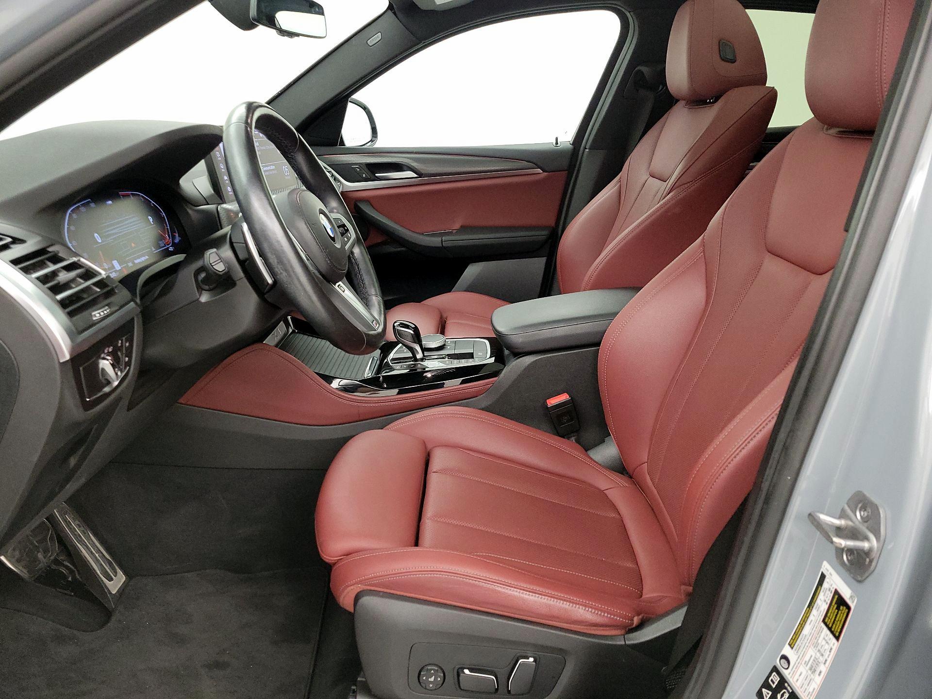 Thumbnail: 2024 BMW X4 - 11