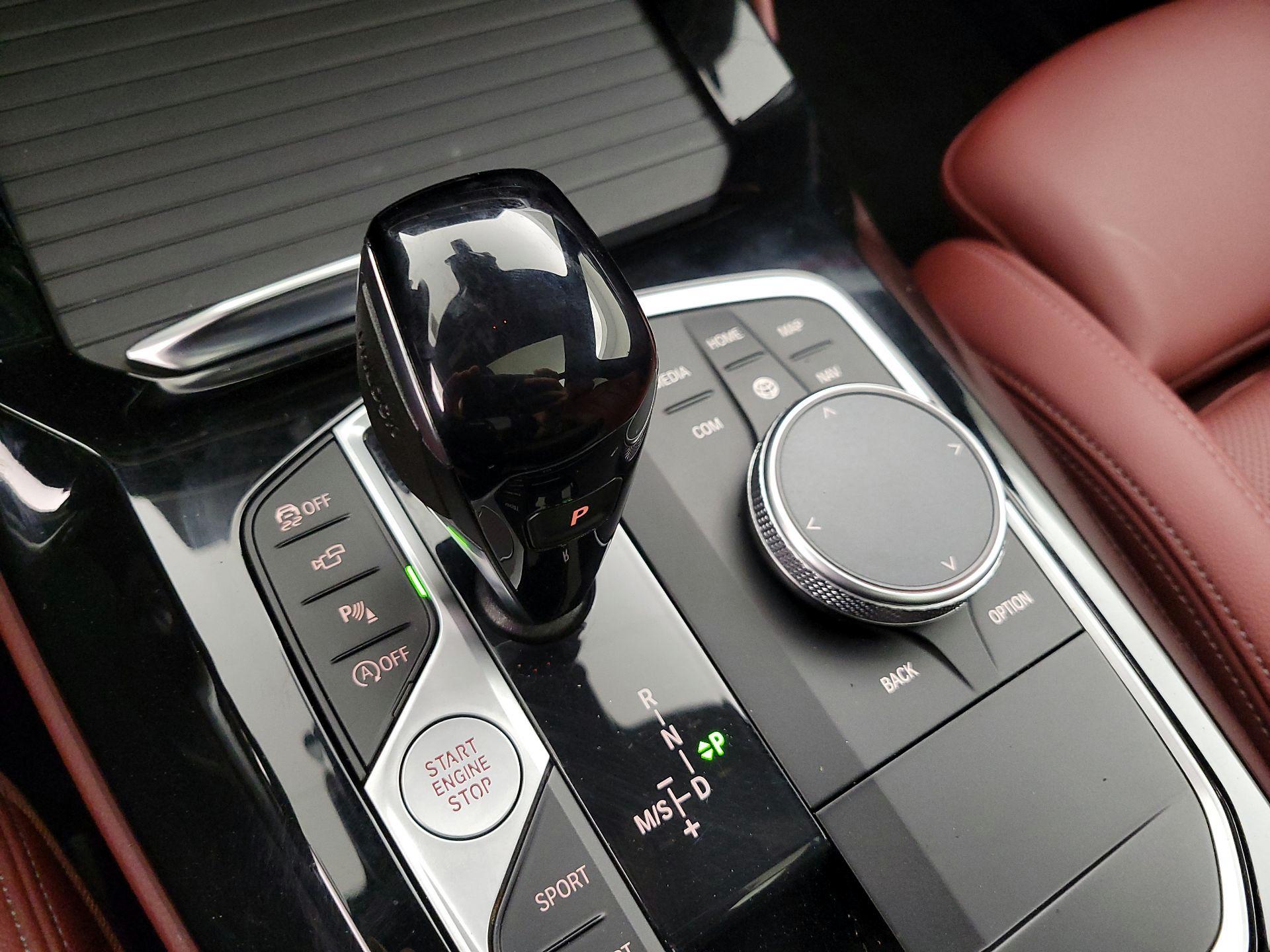 Thumbnail: 2024 BMW X4 - 18