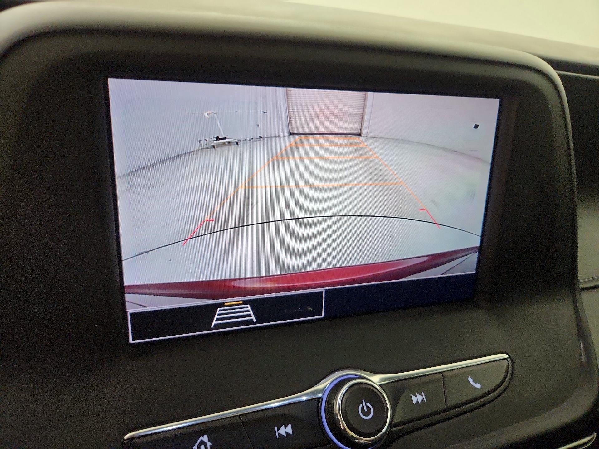 Thumbnail: 2021 Chevrolet Camaro - 13