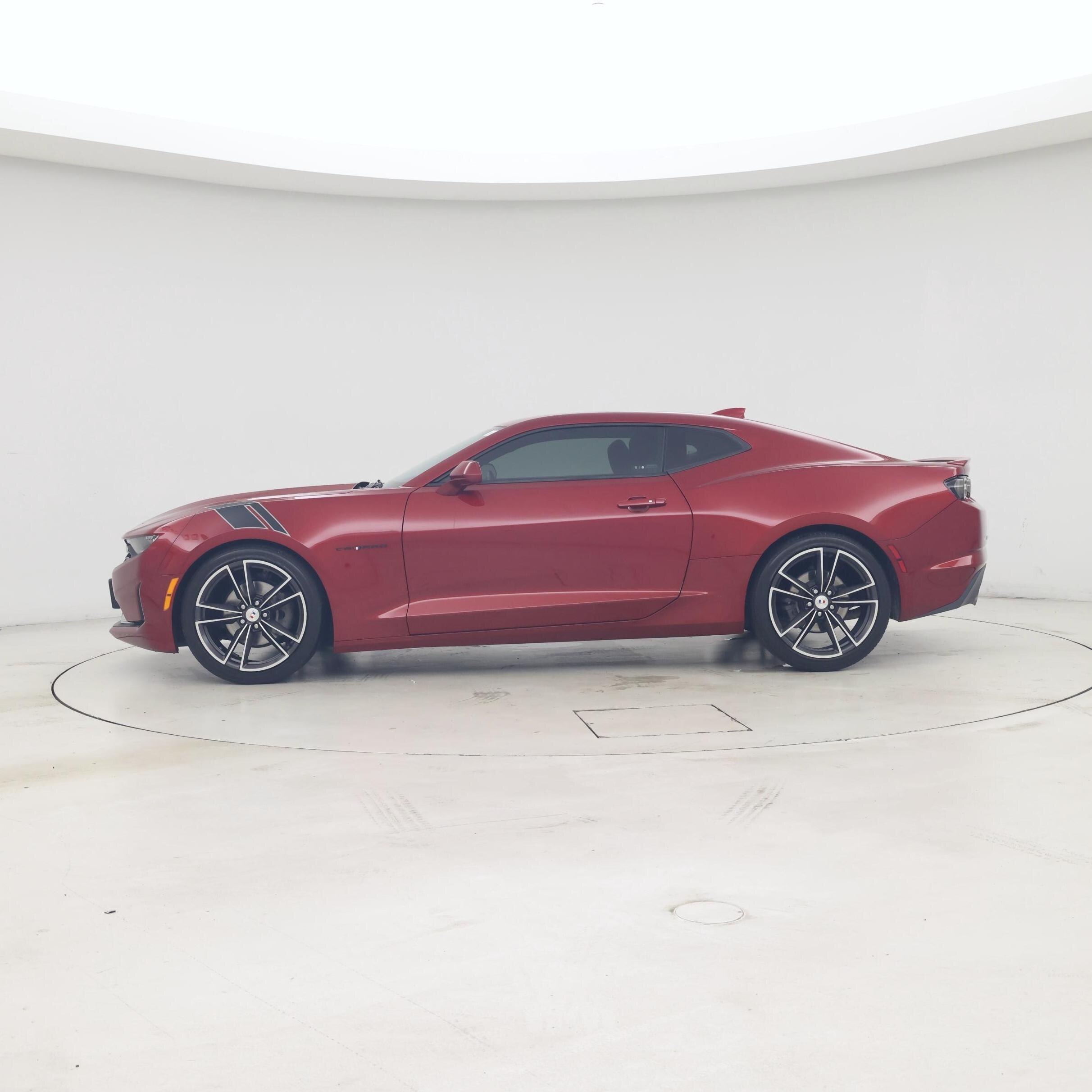 Thumbnail: 2021 Chevrolet Camaro - 3