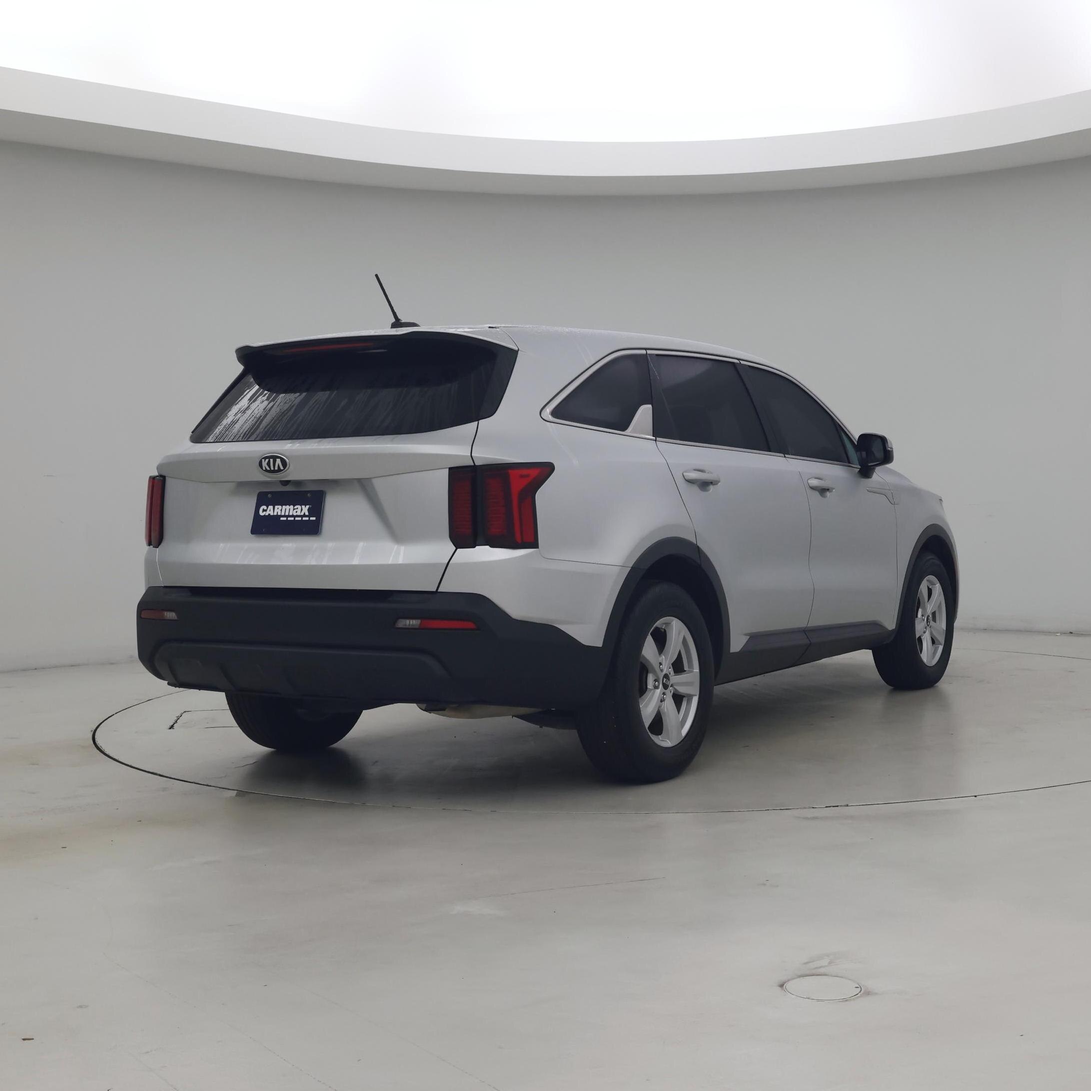 Thumbnail: 2021 Kia Sorento - 8