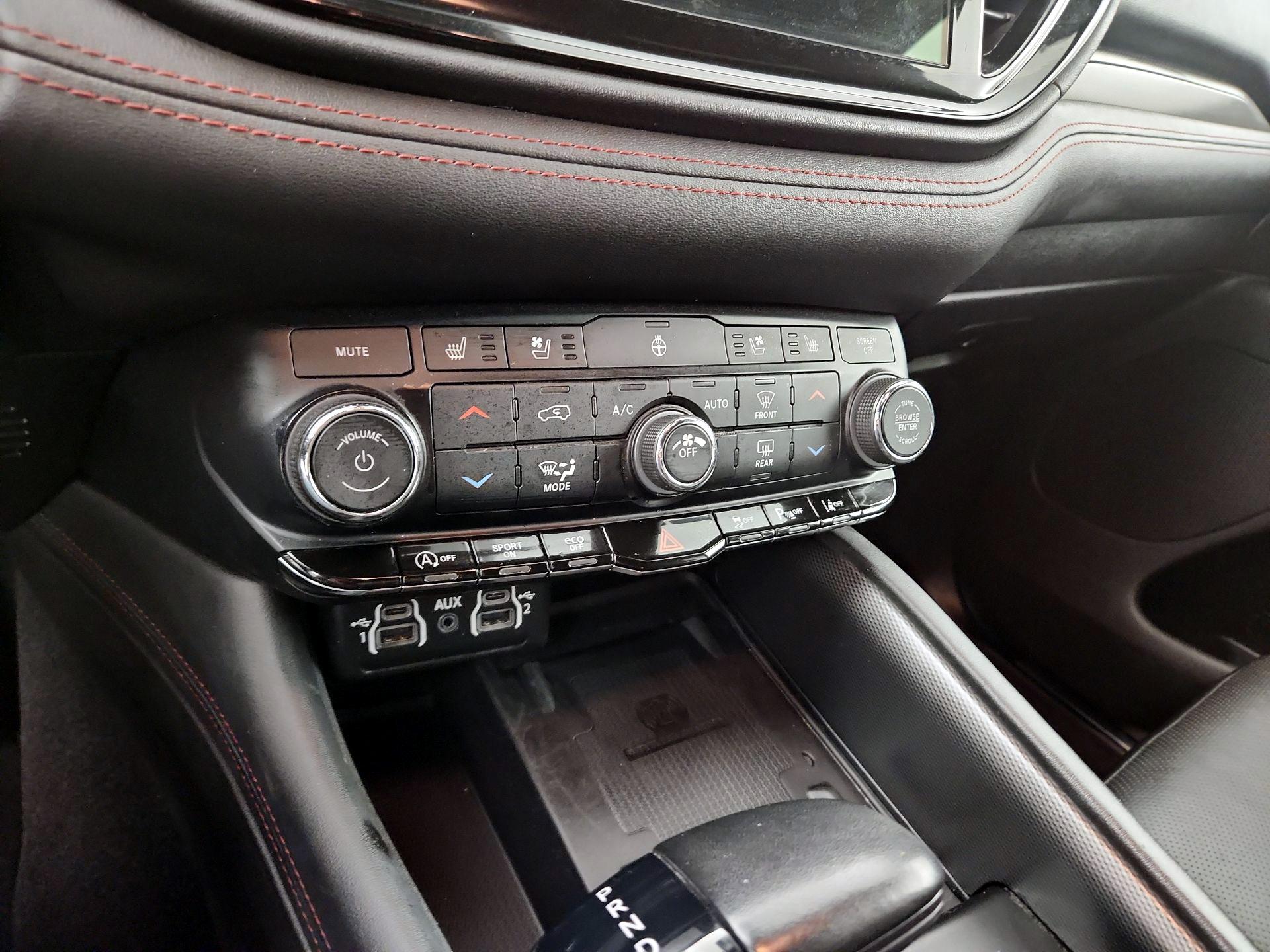 Thumbnail: 2023 Dodge Durango - 14