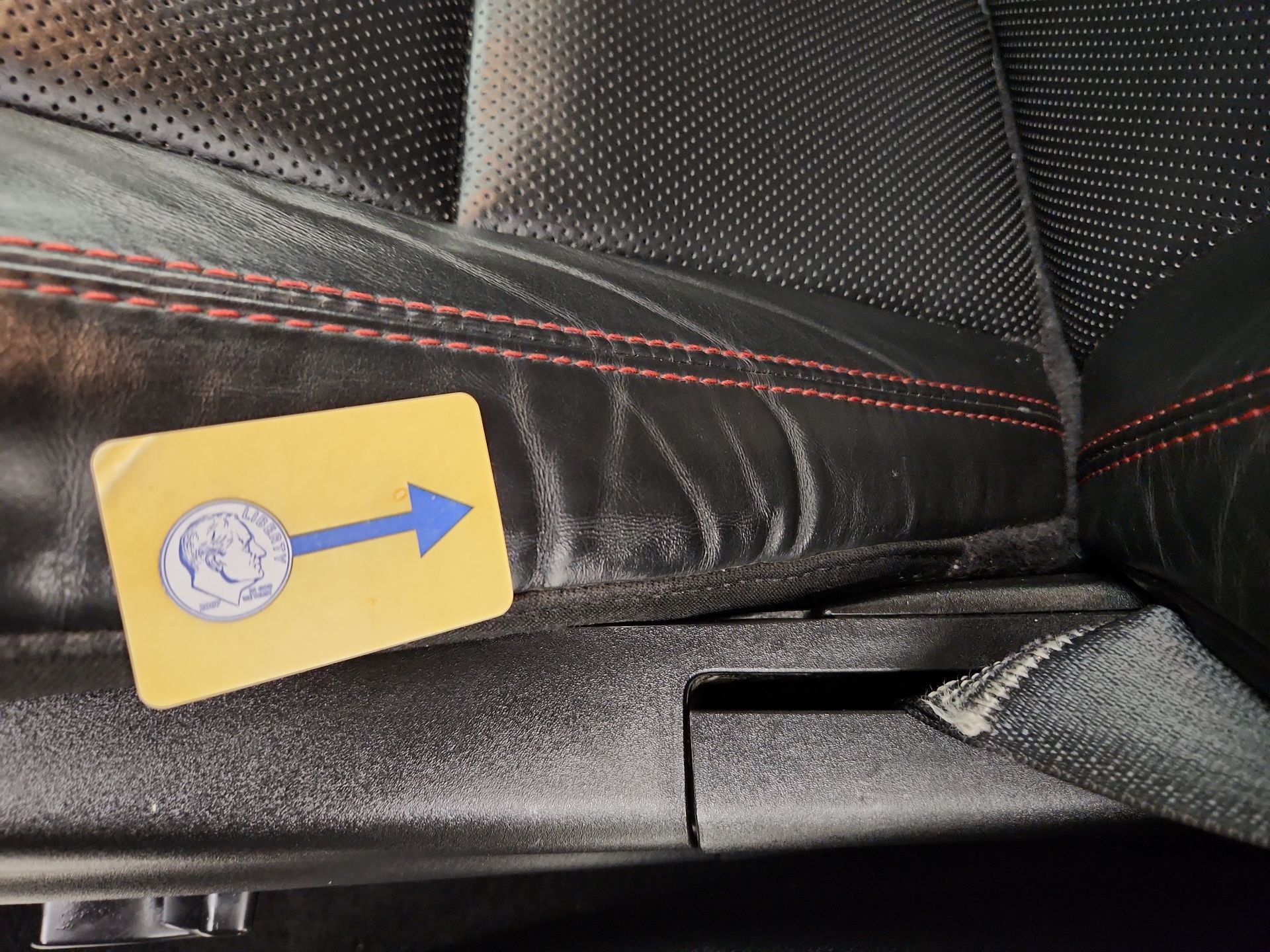 Thumbnail: 2023 Dodge Durango - 19