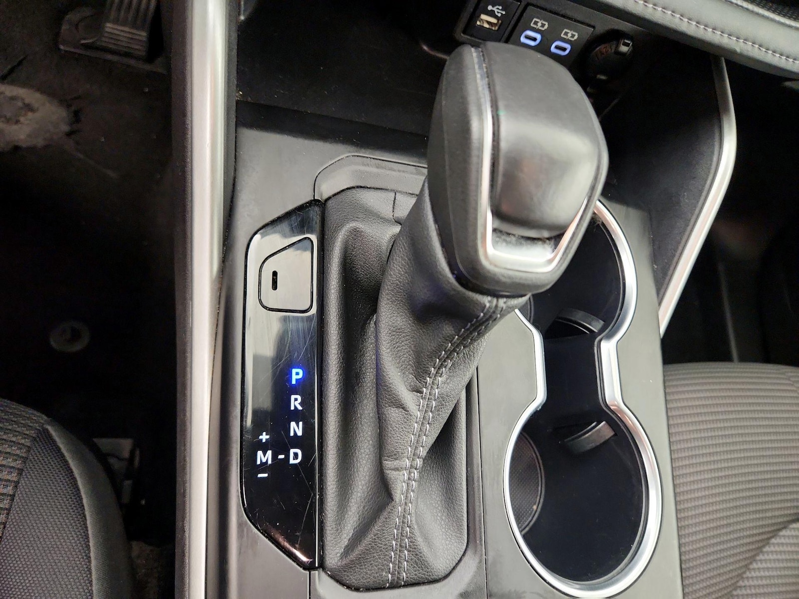 2024 Toyota Highlander LE - Photo 18