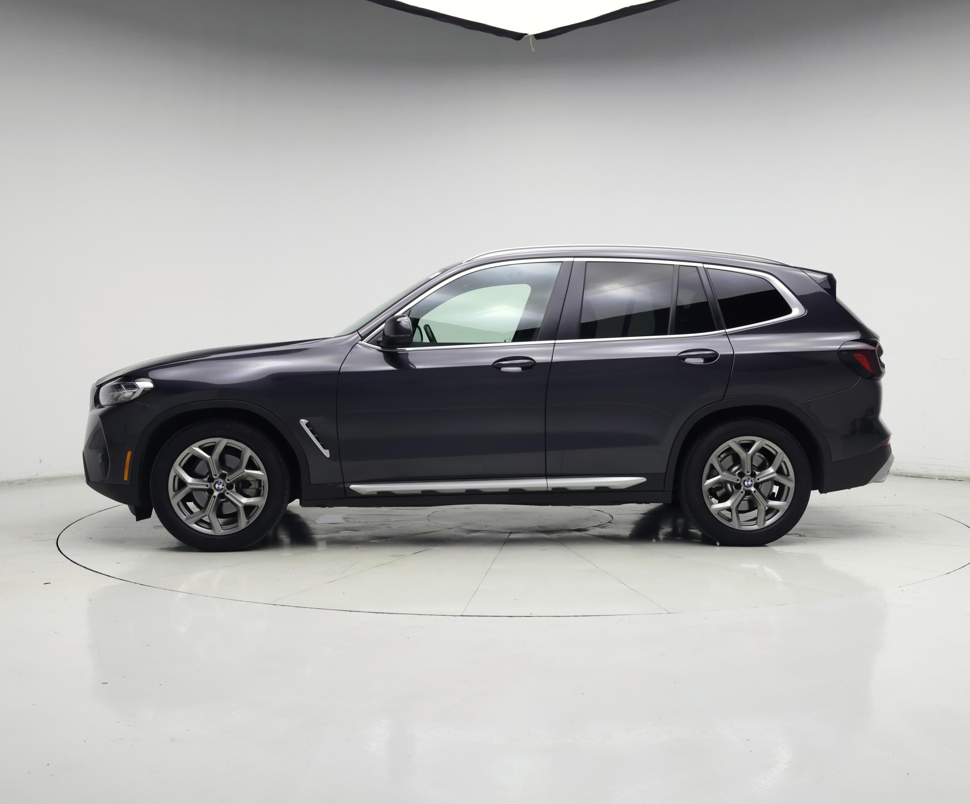 Thumbnail: 2022 BMW X3 - 3