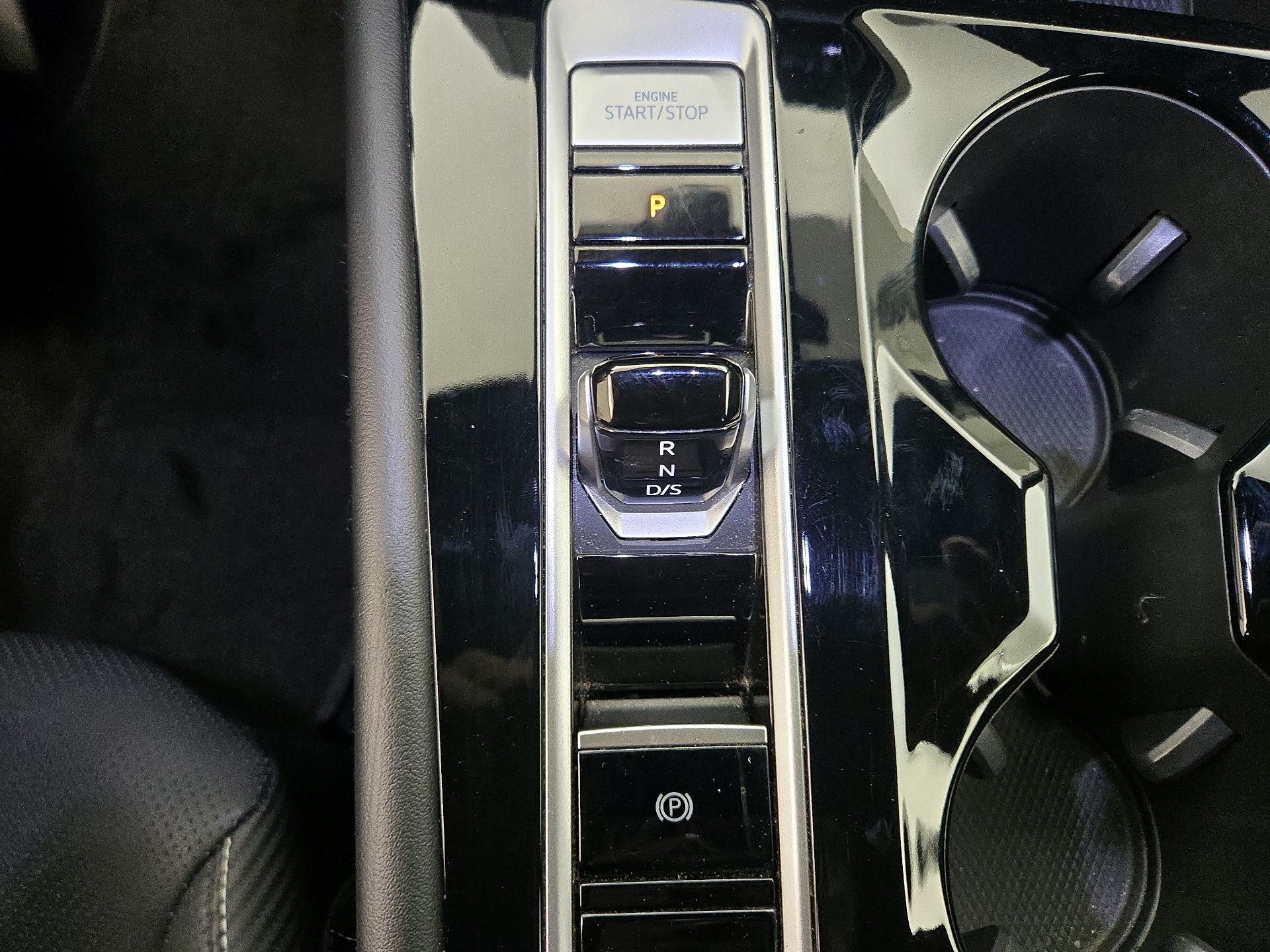 Thumbnail: 2024 Volkswagen Atlas - 17