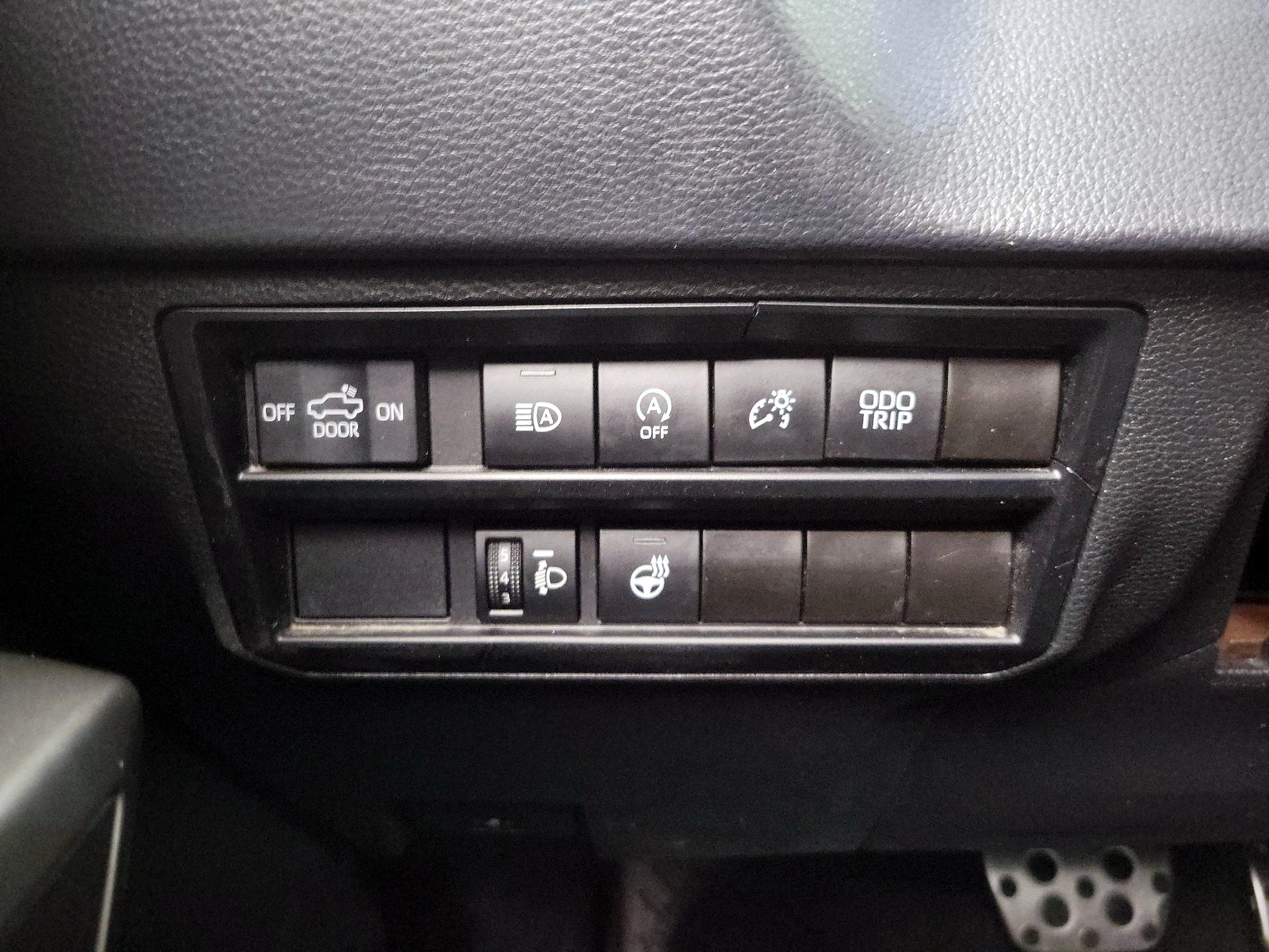 Thumbnail: 2023 Toyota Tundra - 13