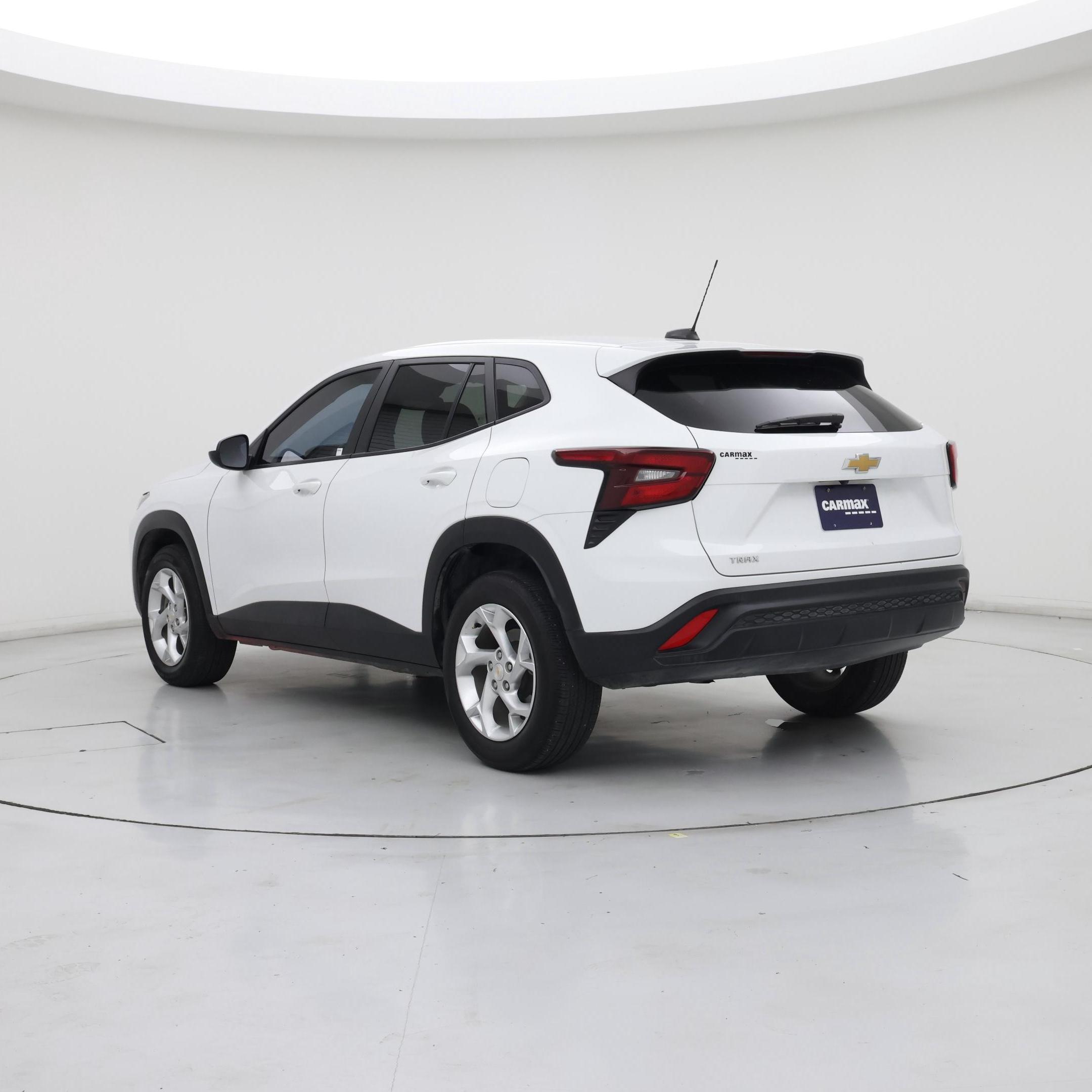 Thumbnail: 2025 Chevrolet Trax - 2