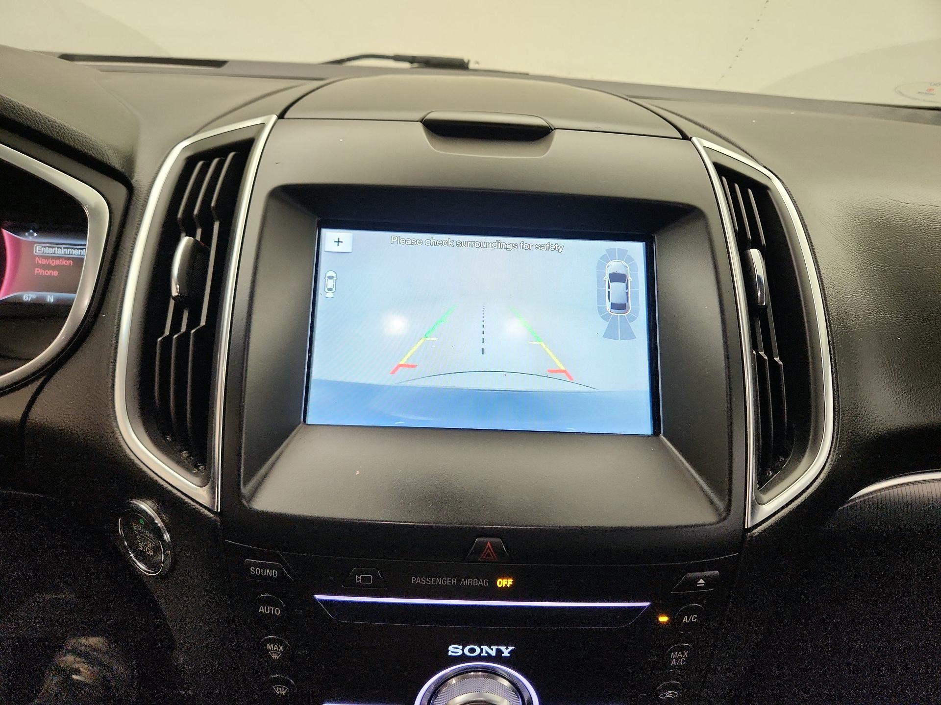 Thumbnail: 2018 Ford Edge - 15