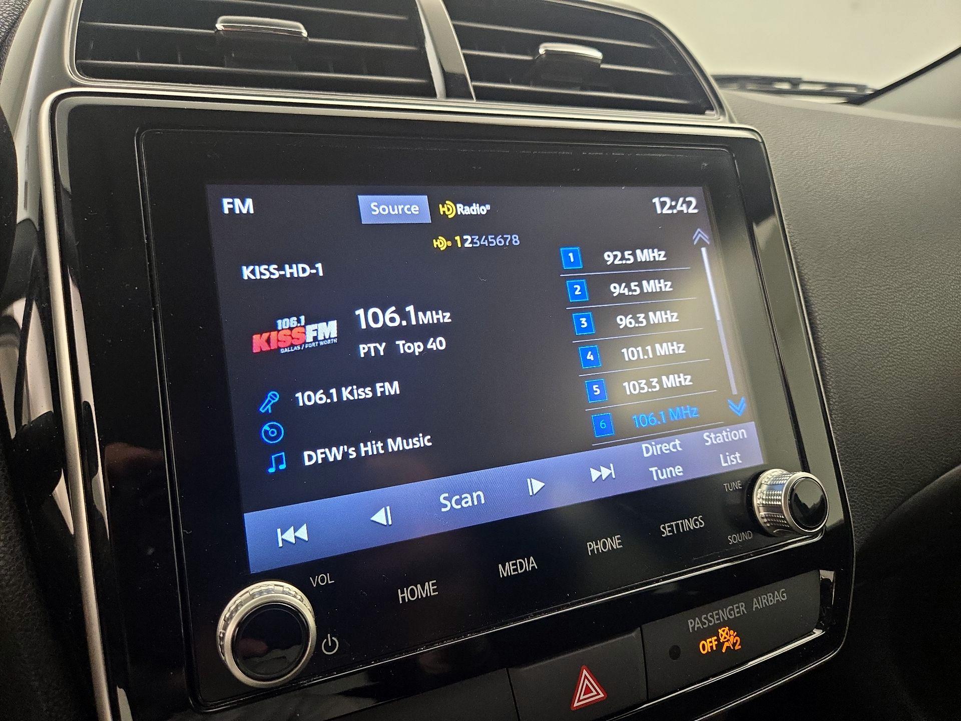 Thumbnail: 2023 Mitsubishi Outlander Sport - 15