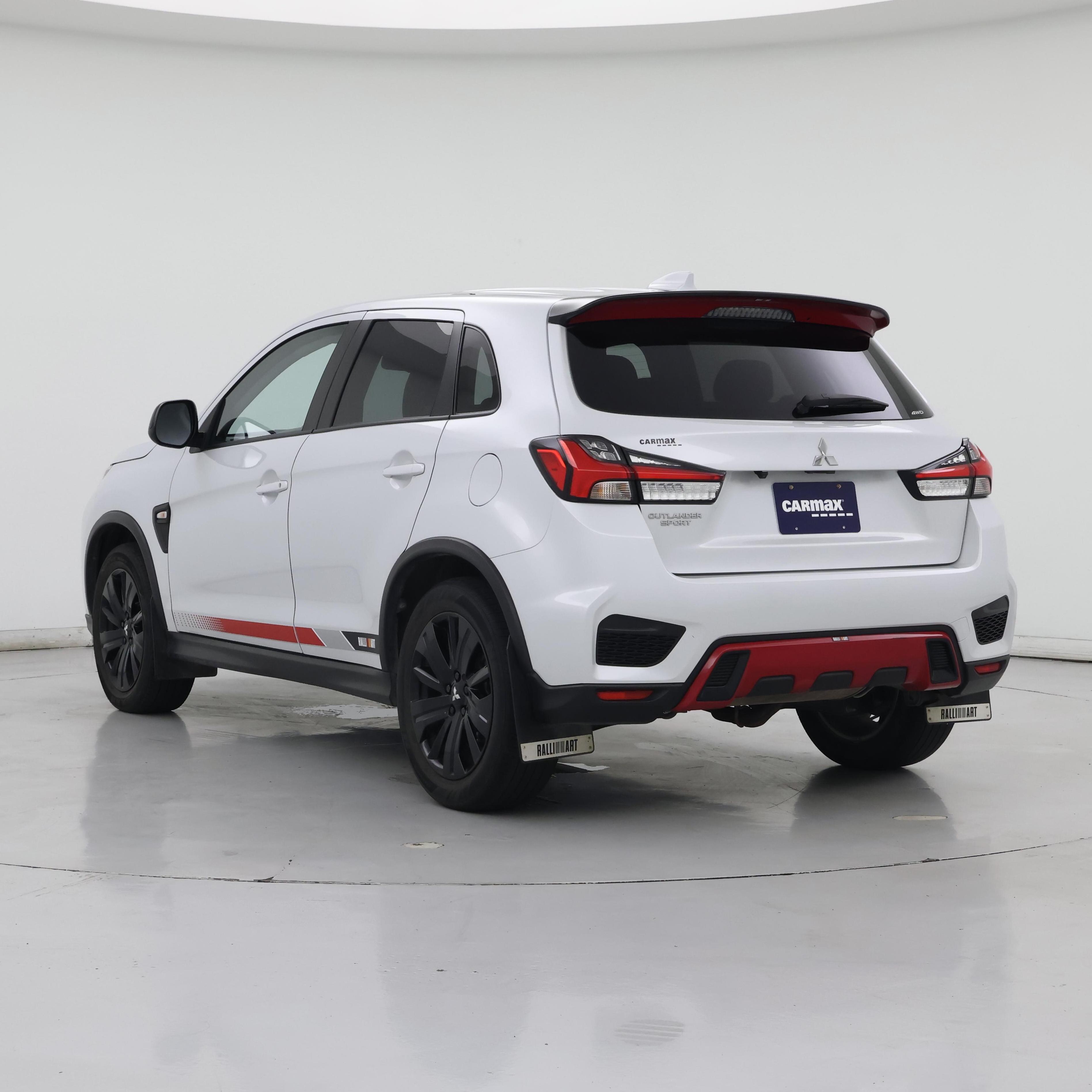 Thumbnail: 2023 Mitsubishi Outlander Sport - 2