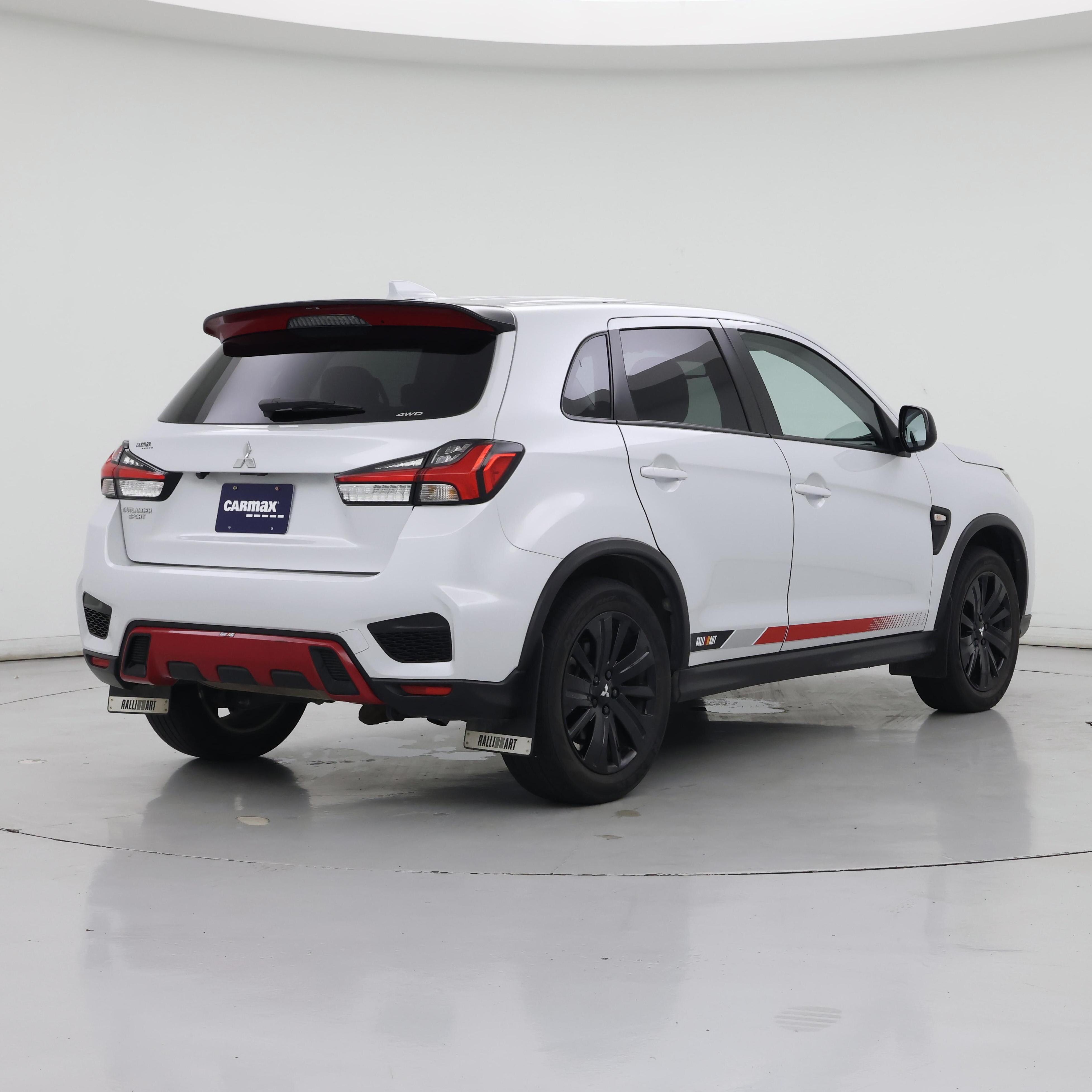 Thumbnail: 2023 Mitsubishi Outlander Sport - 8