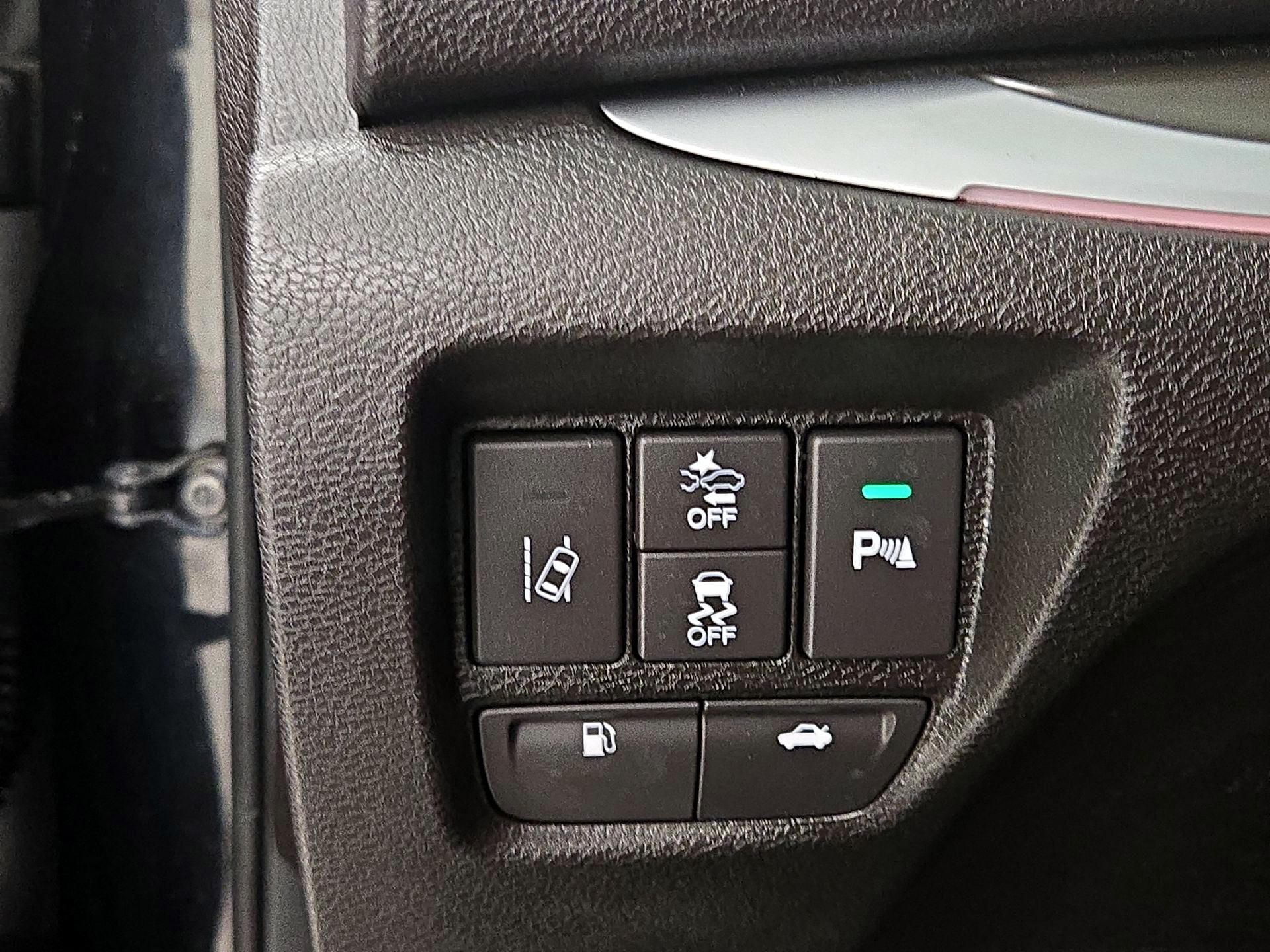 Thumbnail: 2018 Acura TLX - 13