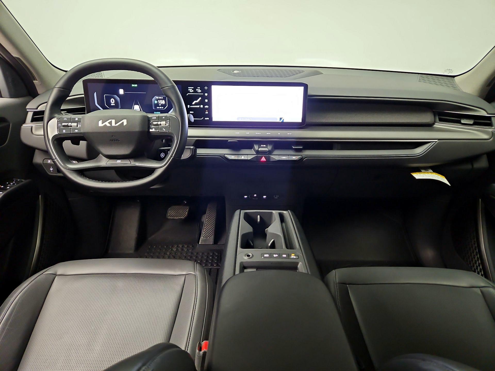 Thumbnail: 2024 Kia EV9 - 9