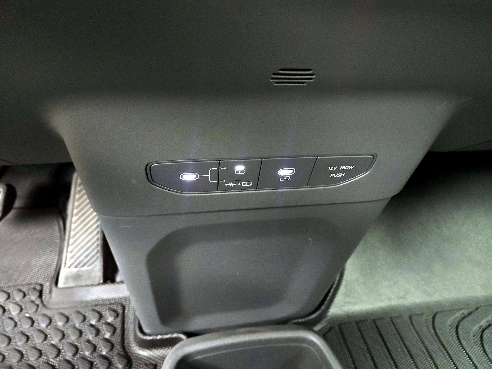 Thumbnail: 2024 Kia EV9 - 19