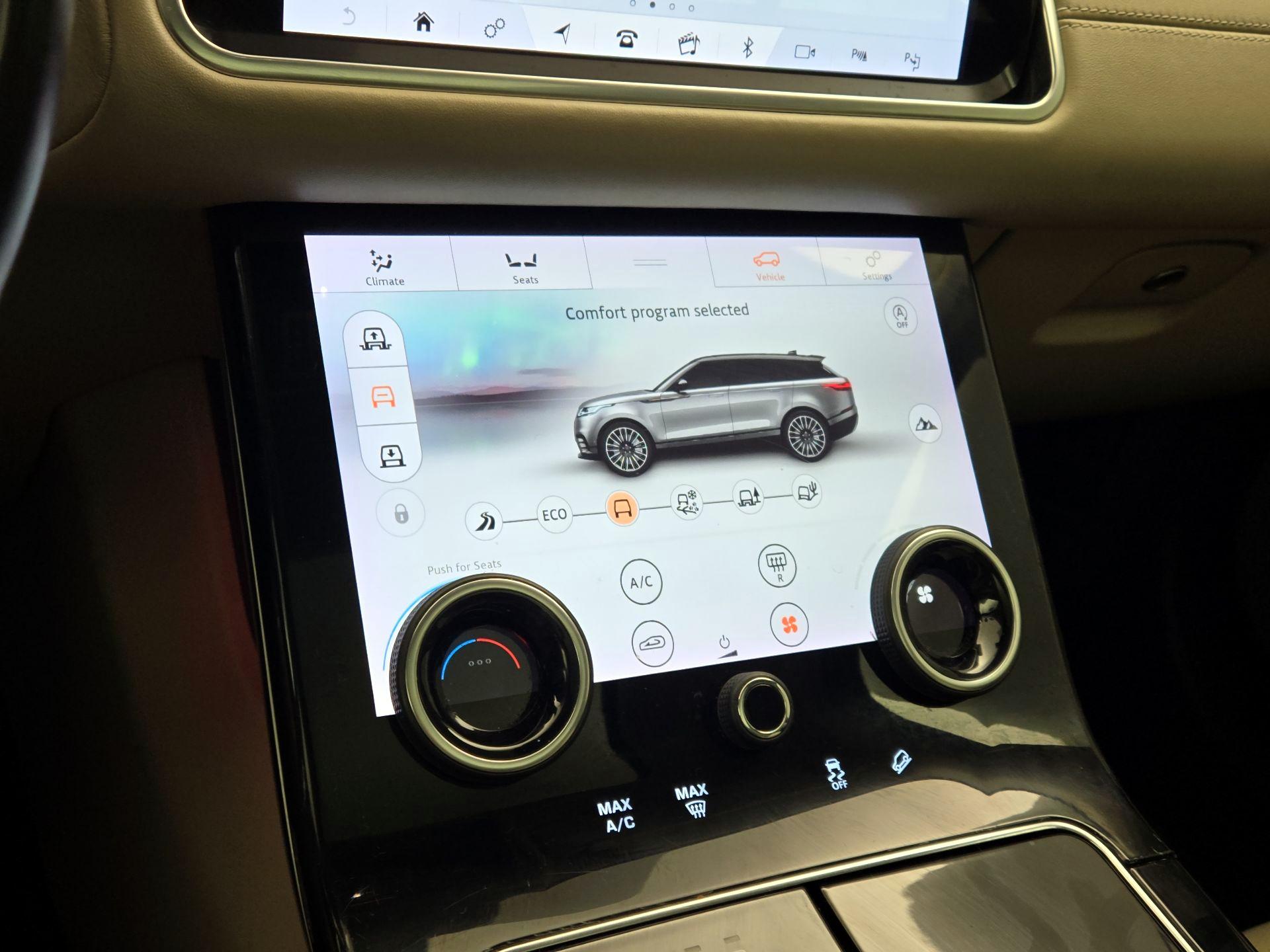 Thumbnail: 2018 Land Rover Range Rover Velar - 17