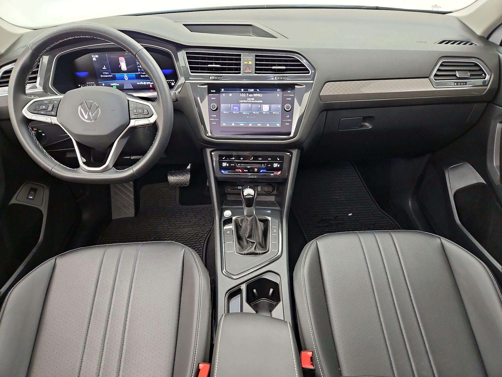 Thumbnail: 2024 Volkswagen Tiguan - 9