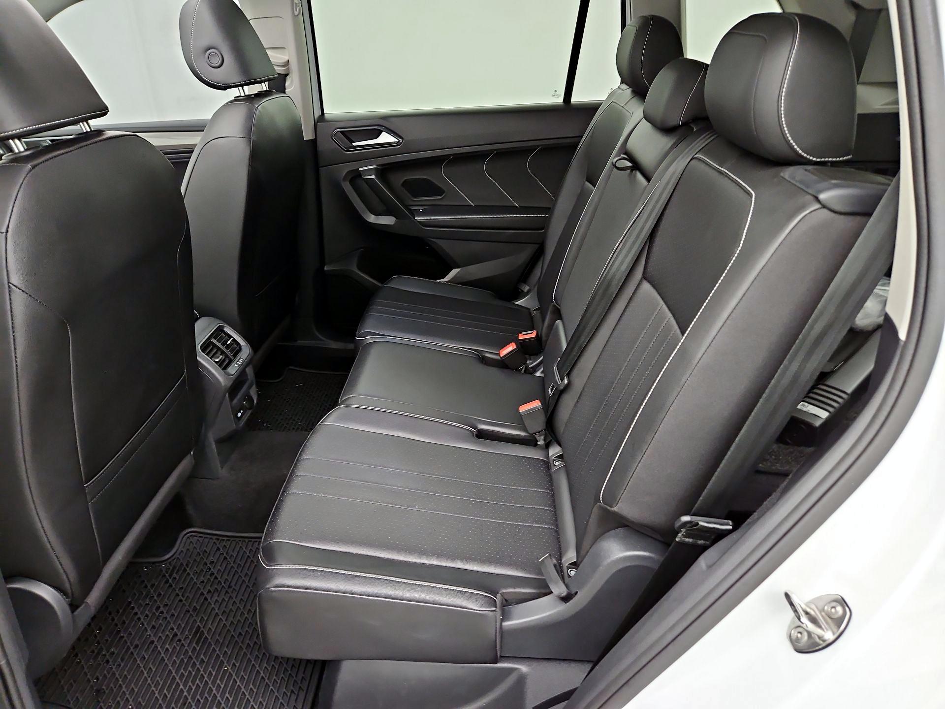 Thumbnail: 2024 Volkswagen Tiguan - 20