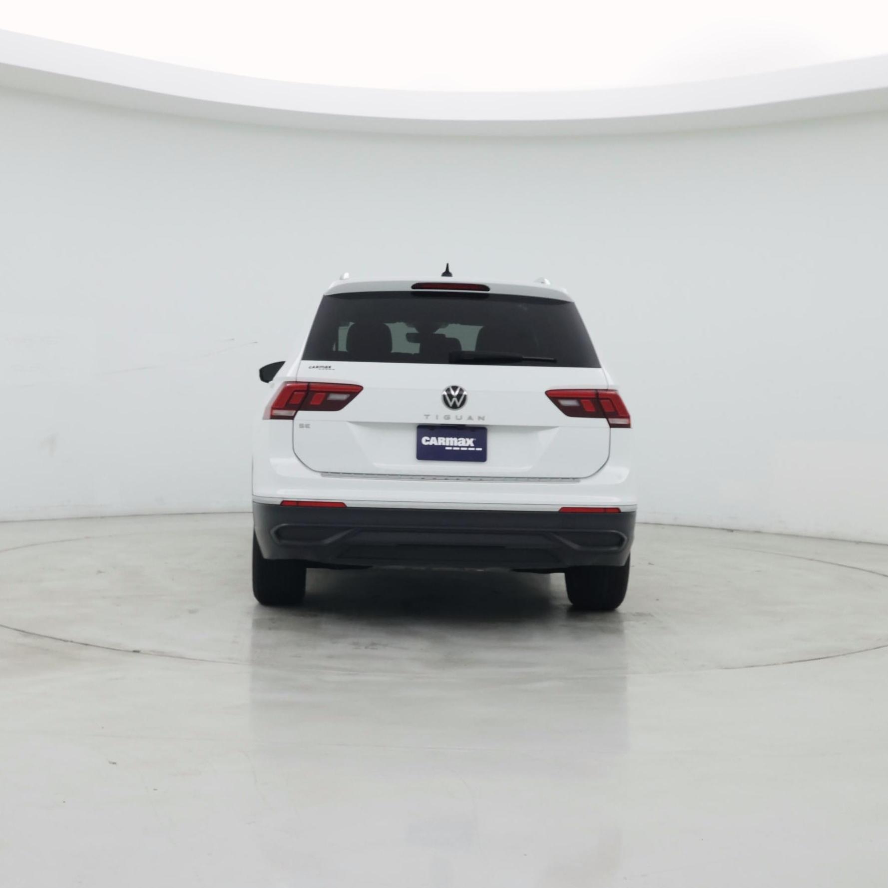 Thumbnail: 2024 Volkswagen Tiguan - 6