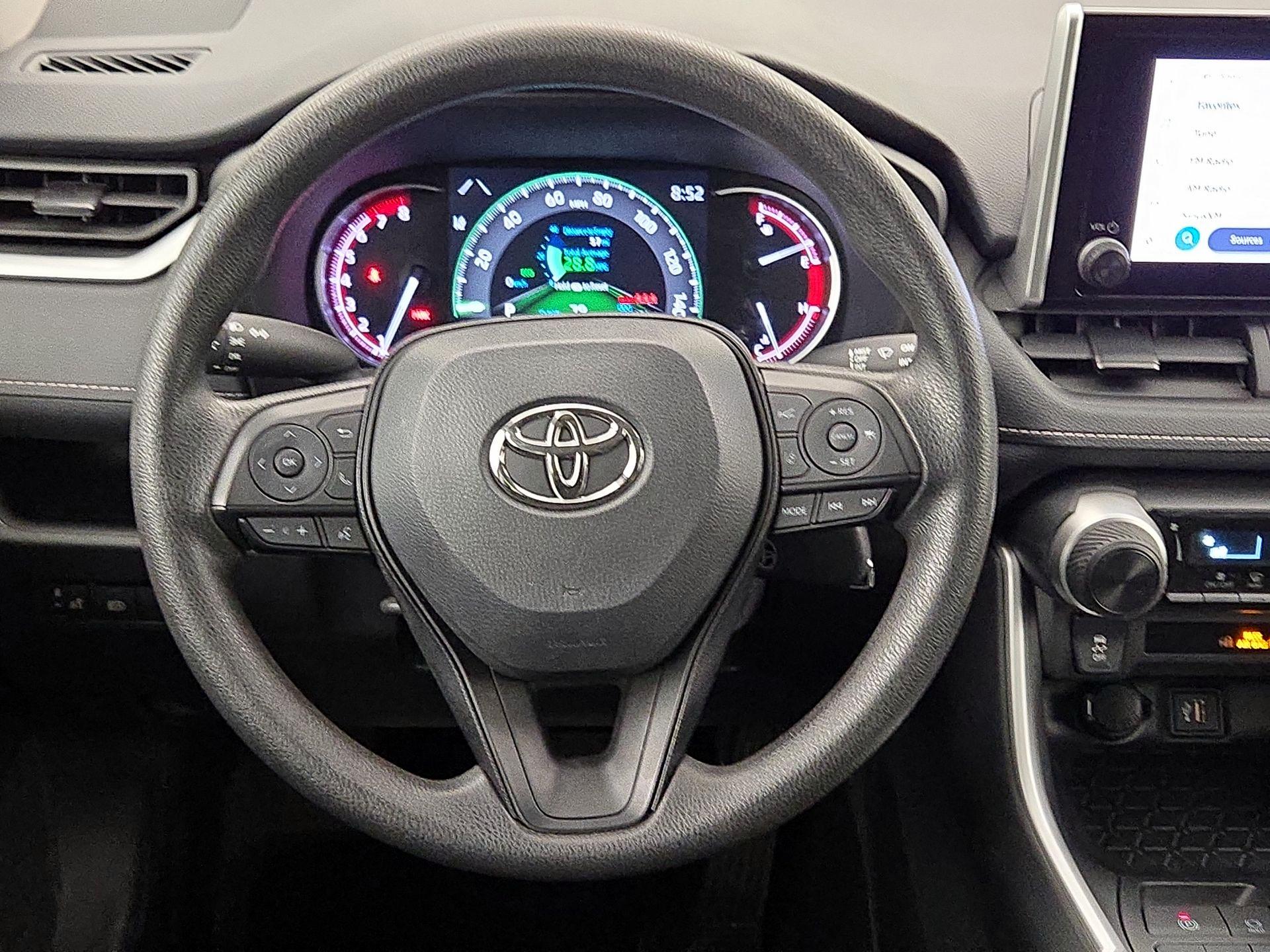 Thumbnail: 2025 Toyota RAV4 - 10