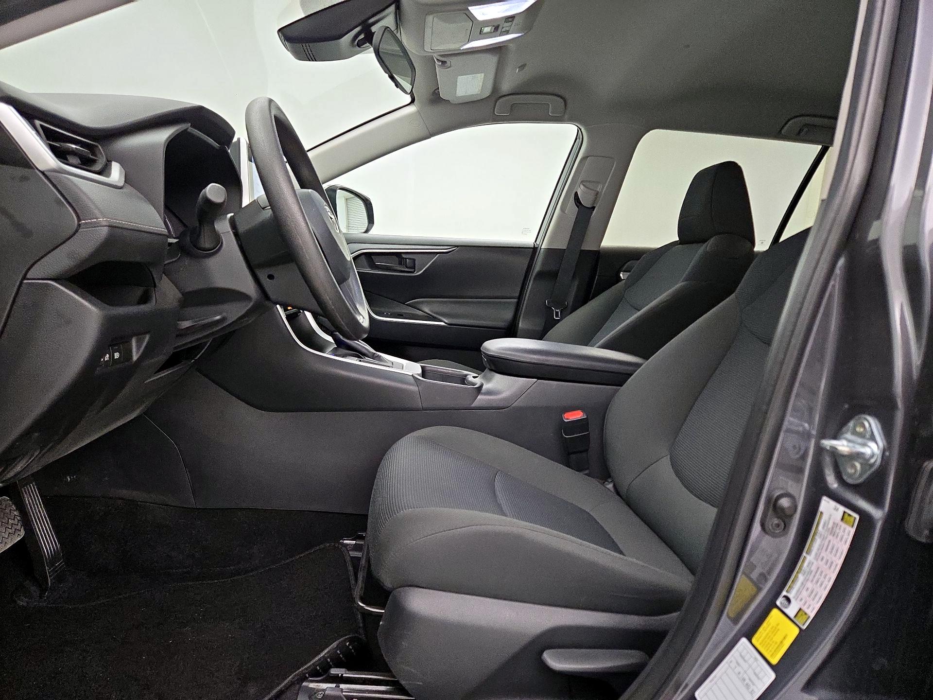 Thumbnail: 2025 Toyota RAV4 - 11