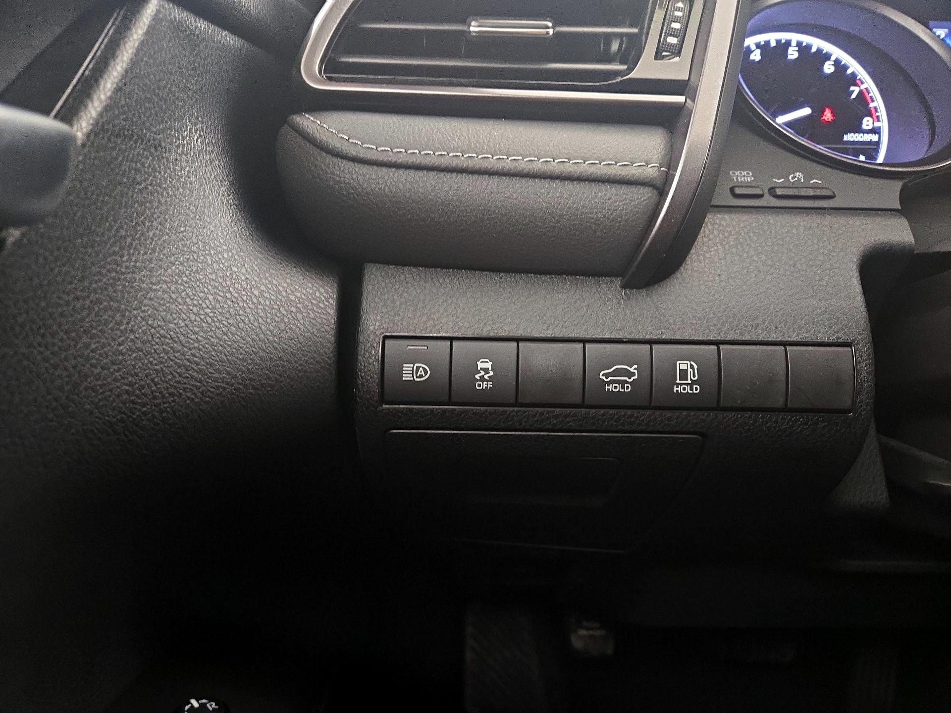 Thumbnail: 2024 Toyota Camry - 13