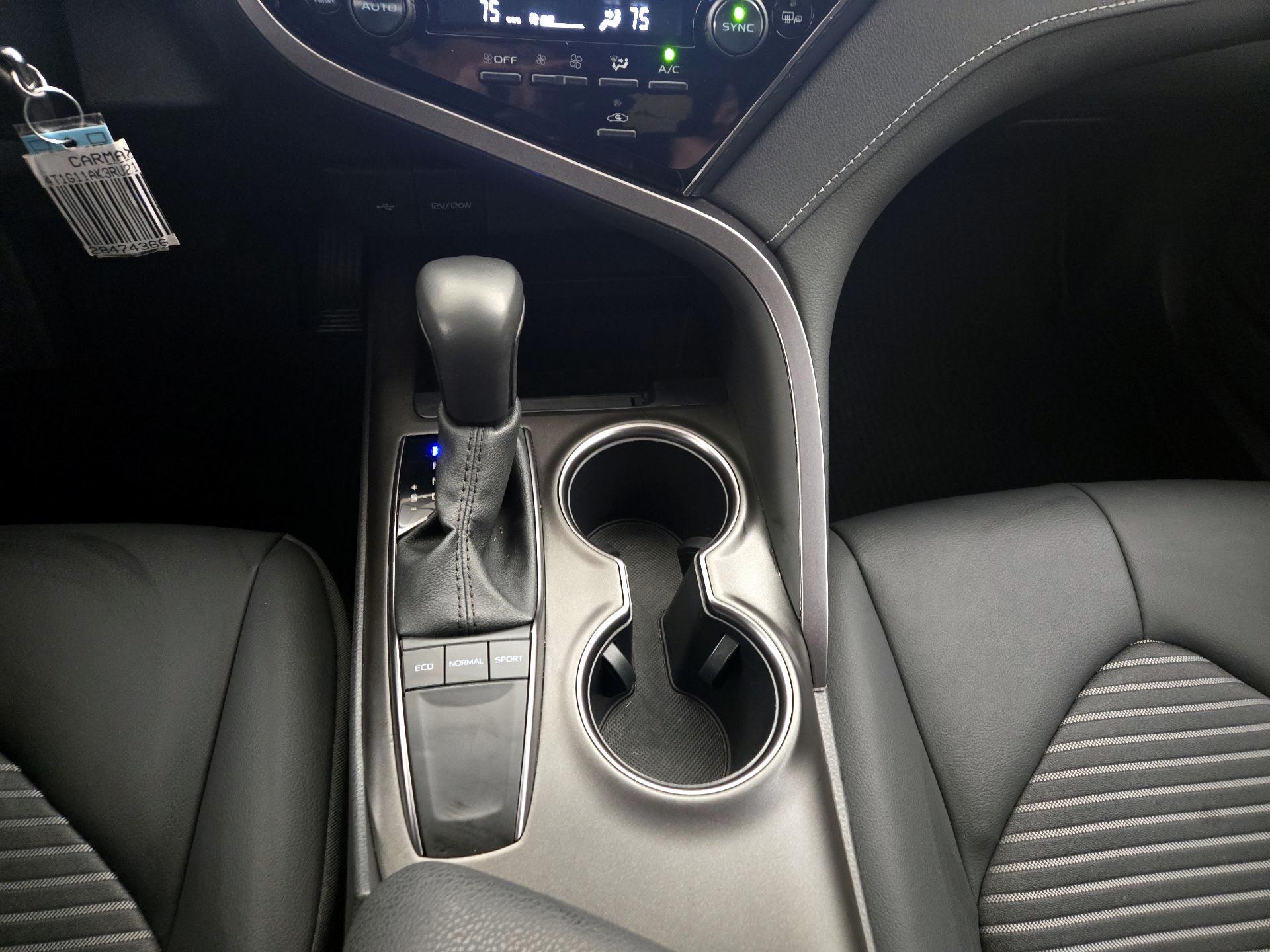 Thumbnail: 2024 Toyota Camry - 17