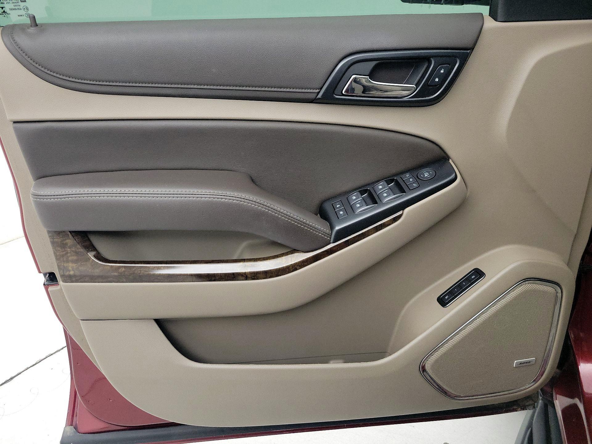 Thumbnail: 2020 Chevrolet Tahoe - 12