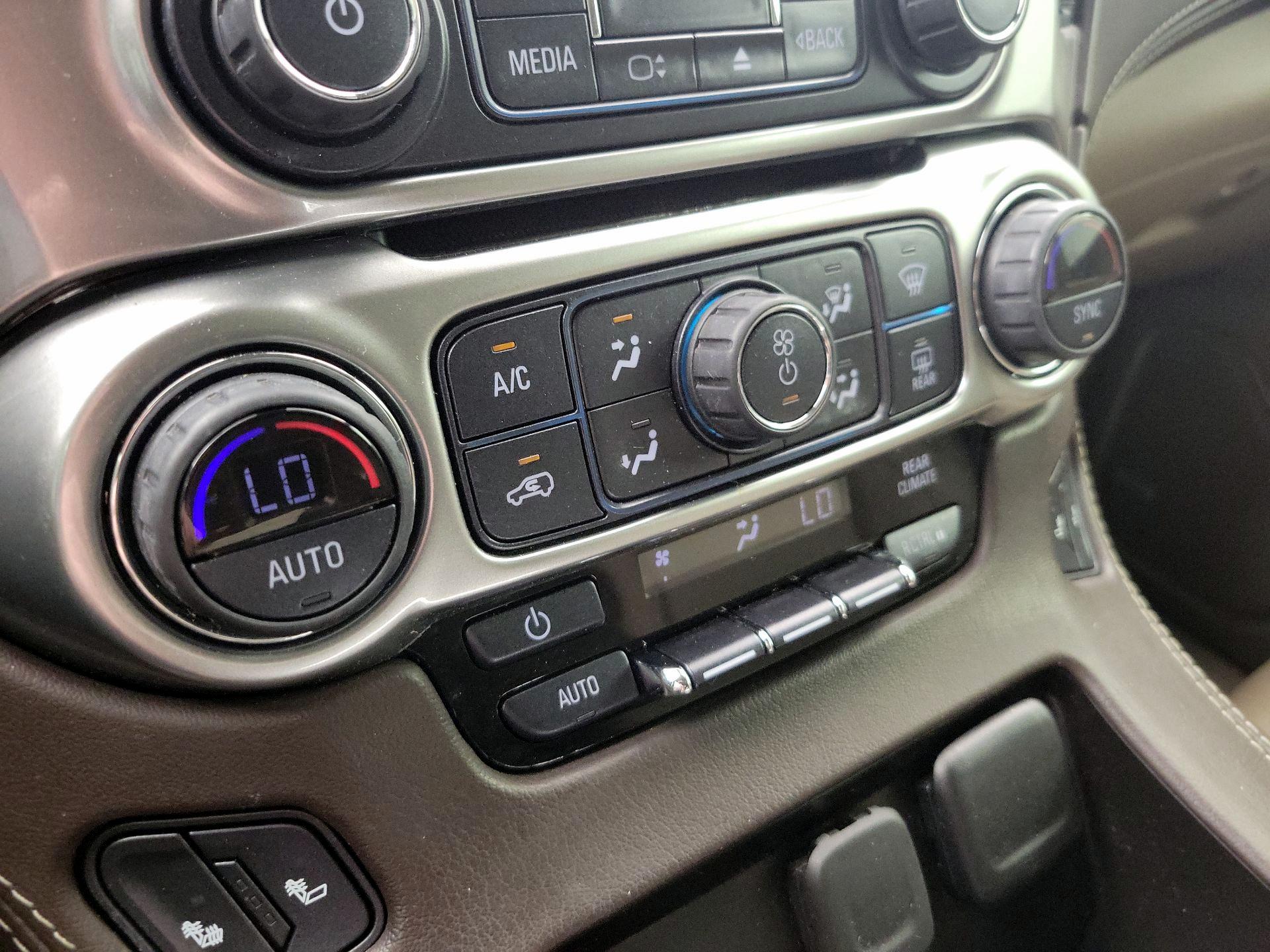 Thumbnail: 2020 Chevrolet Tahoe - 17