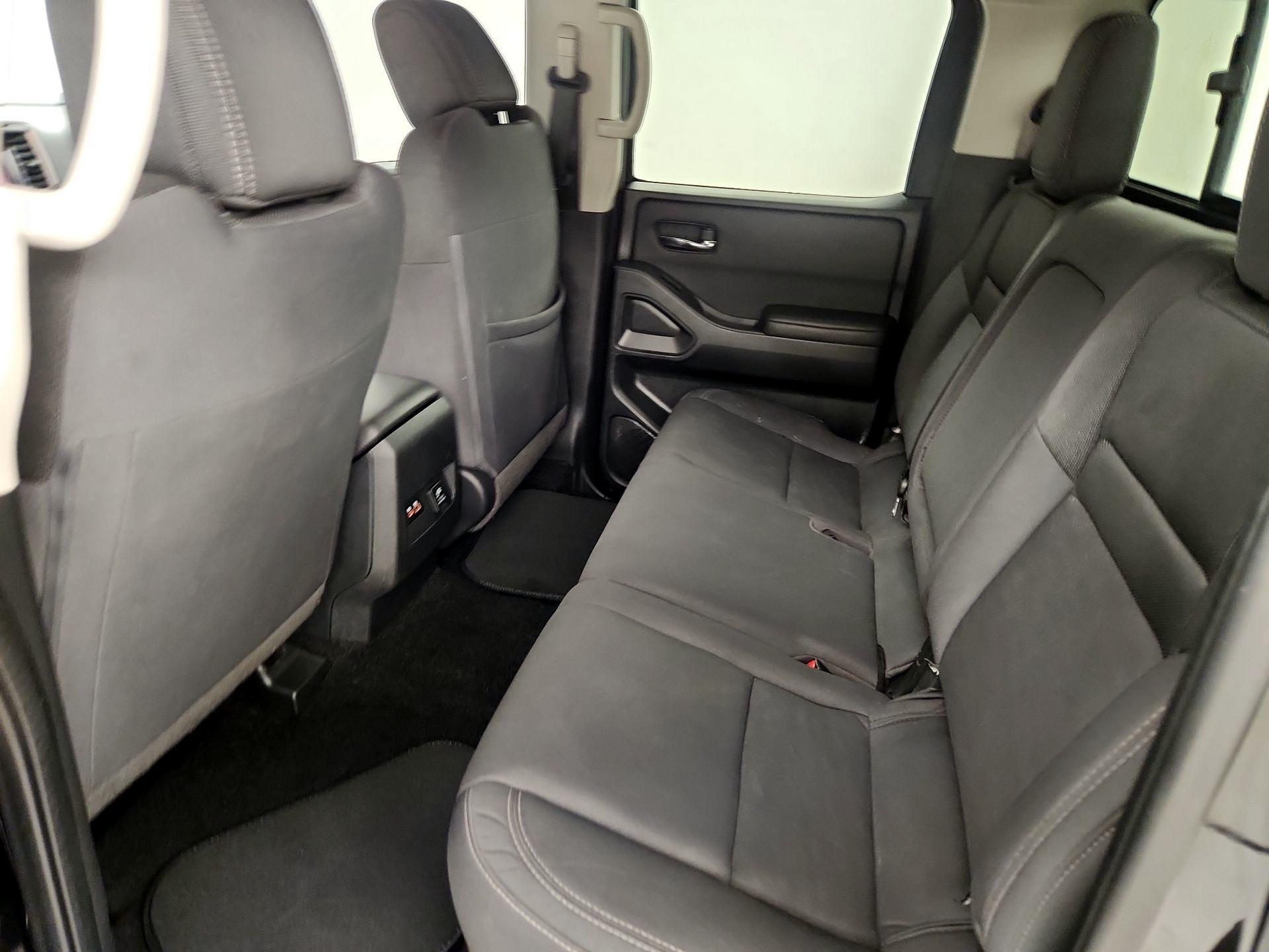 Thumbnail: 2024 Nissan Frontier - 19