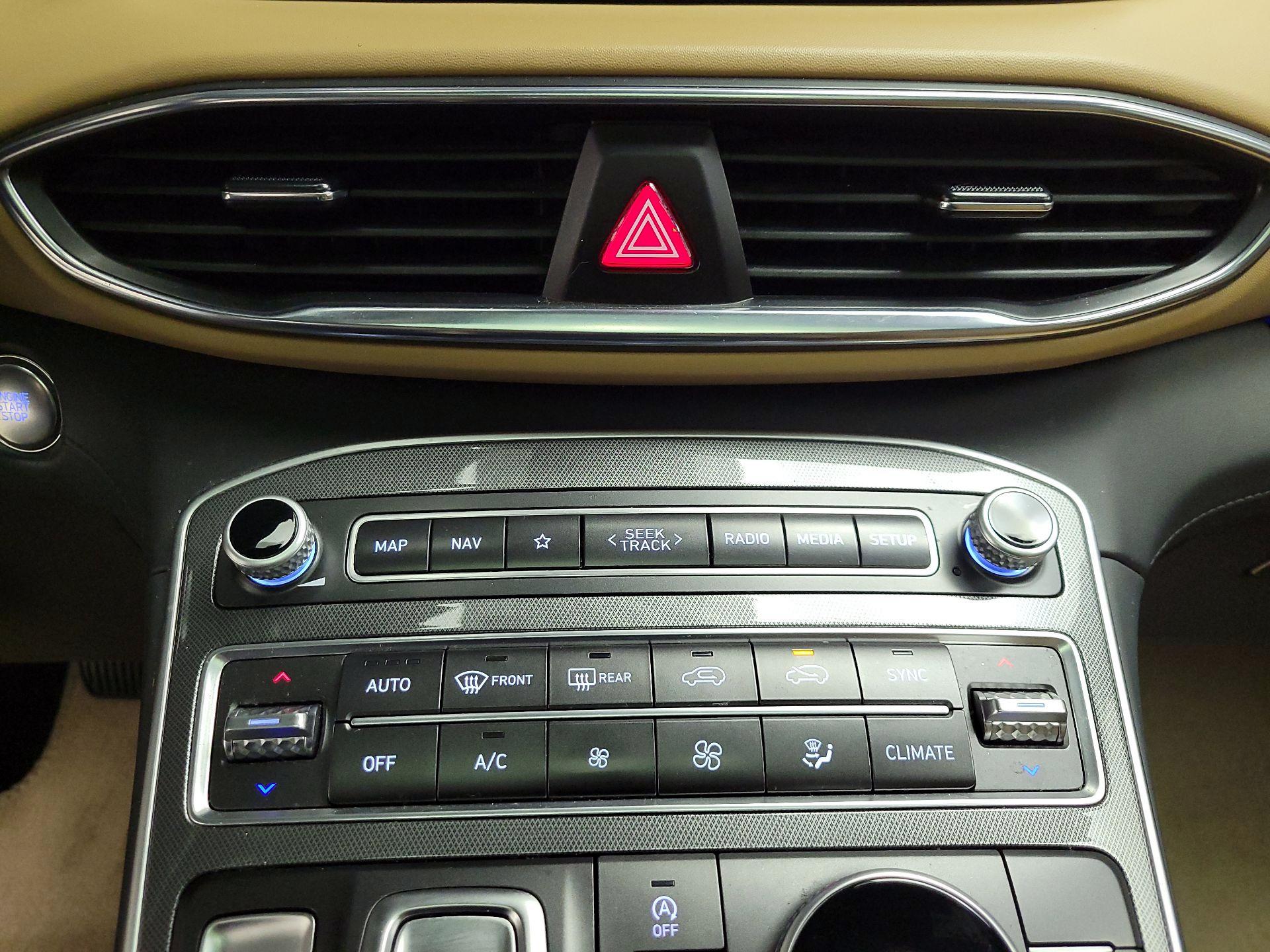 Thumbnail: 2023 Hyundai Santa Fe - 17