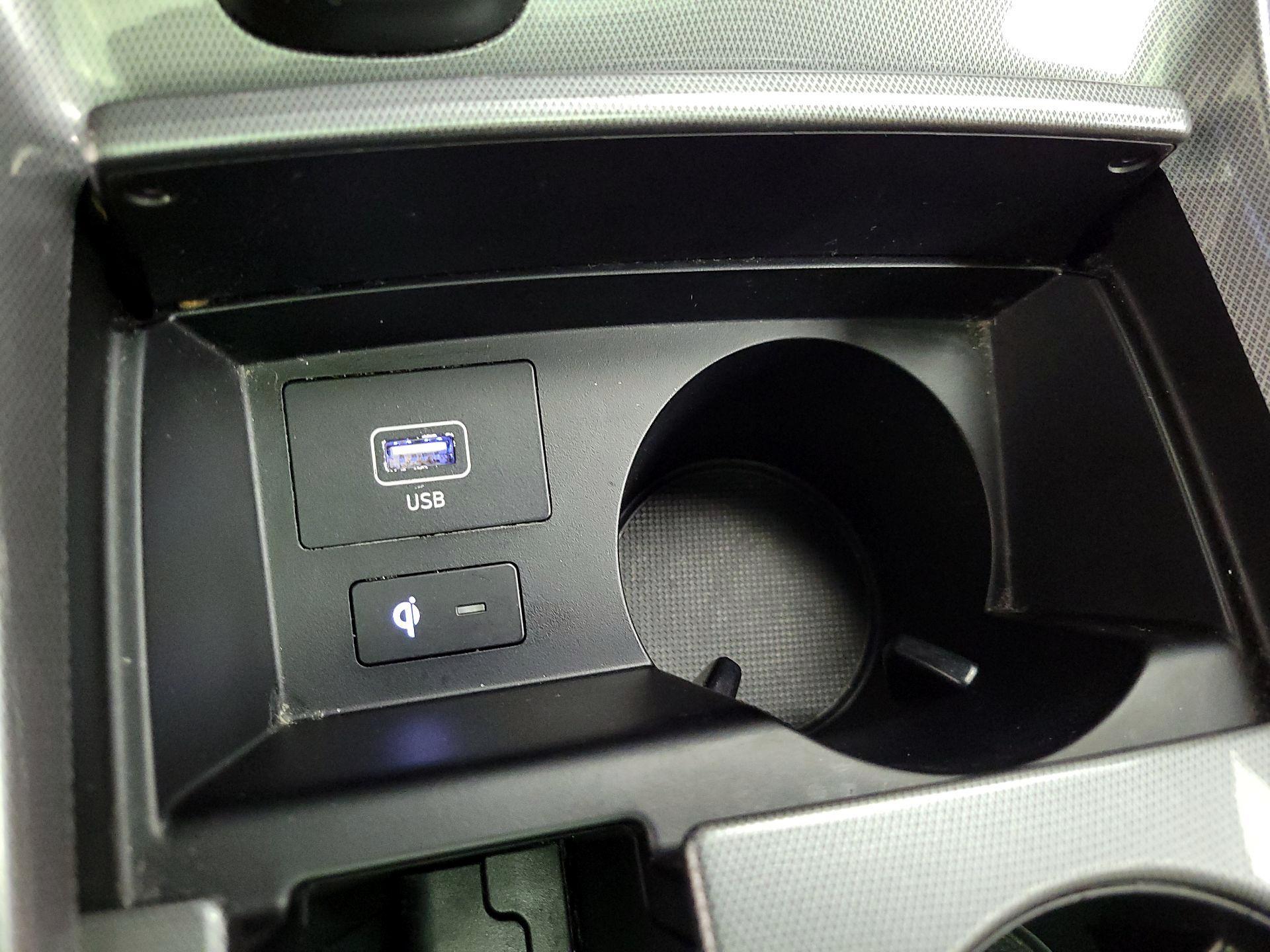 Thumbnail: 2023 Hyundai Santa Fe - 19