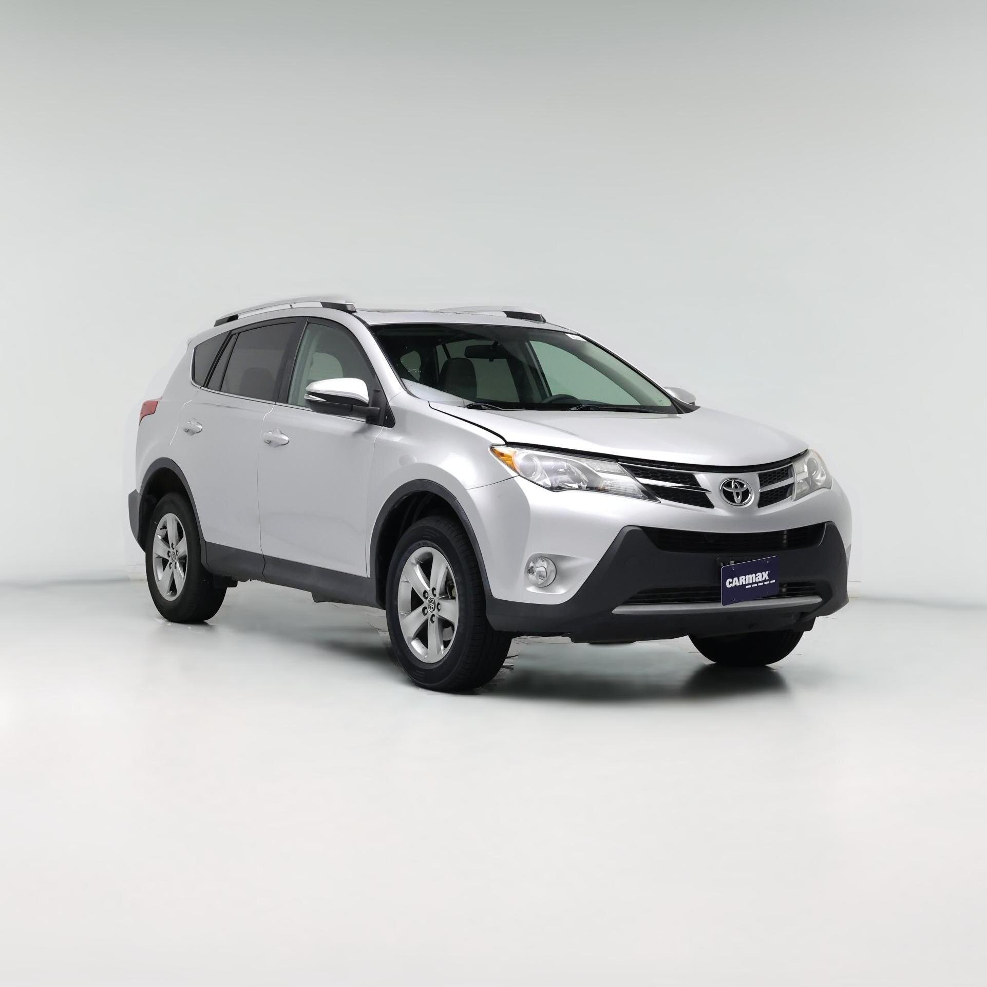 Thumbnail: 2015 Toyota RAV4 - 1