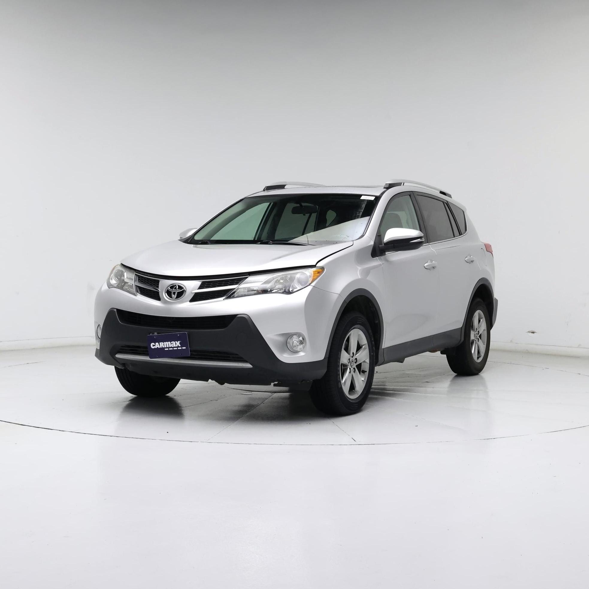 Thumbnail: 2015 Toyota RAV4 - 4