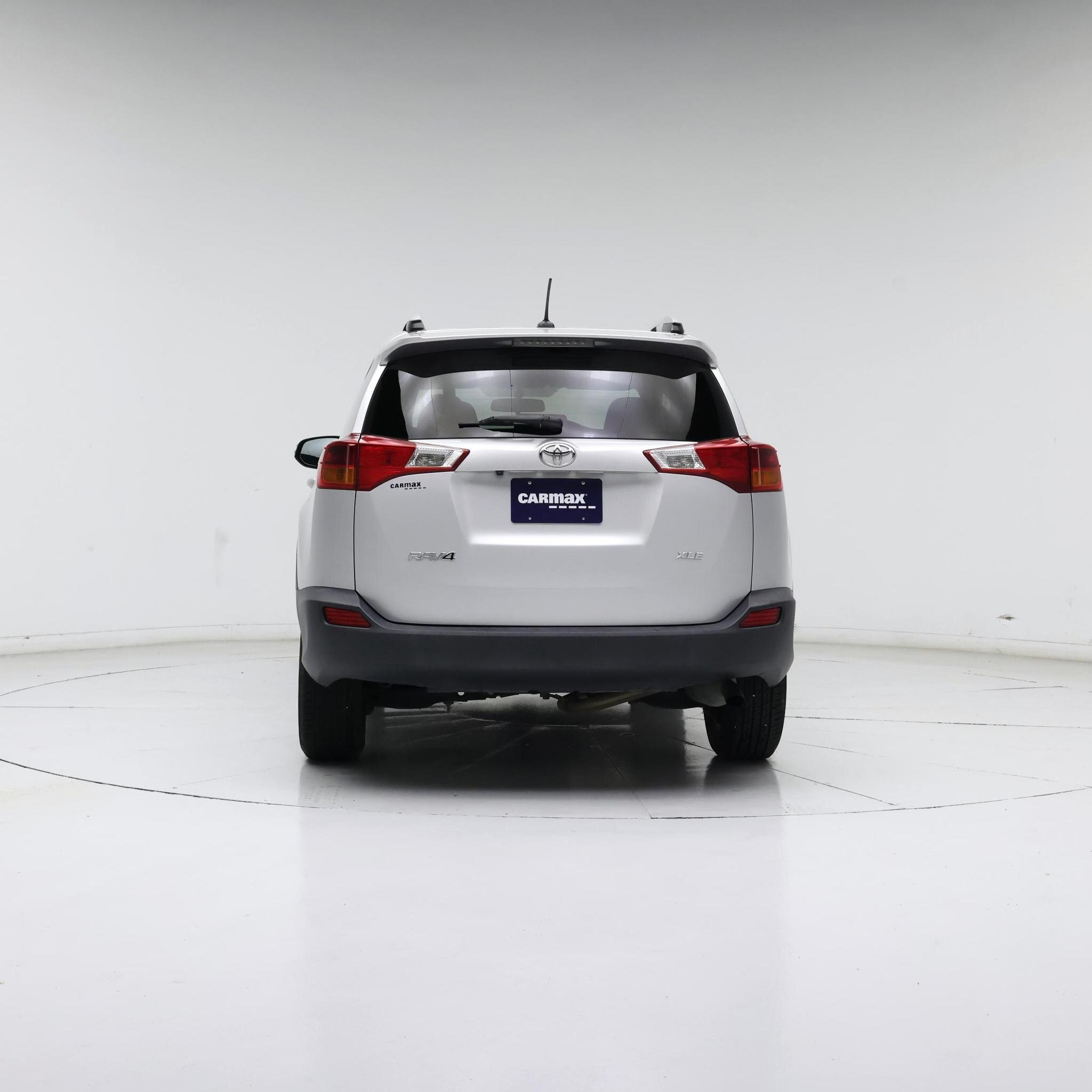 Thumbnail: 2015 Toyota RAV4 - 6